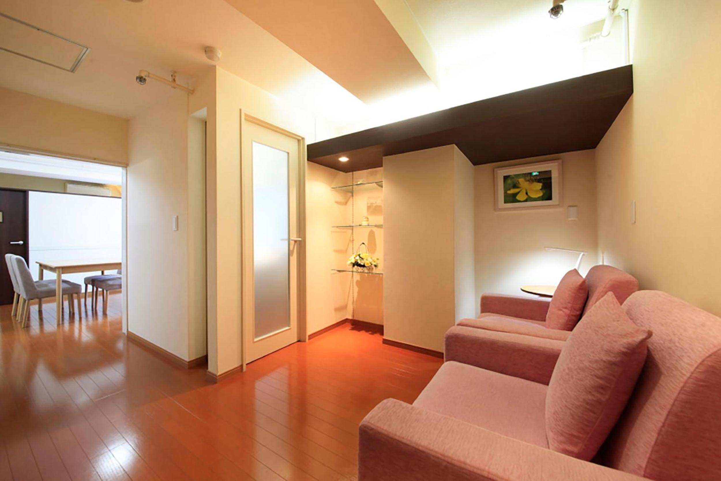 Suite (5 Adults) photo 1
