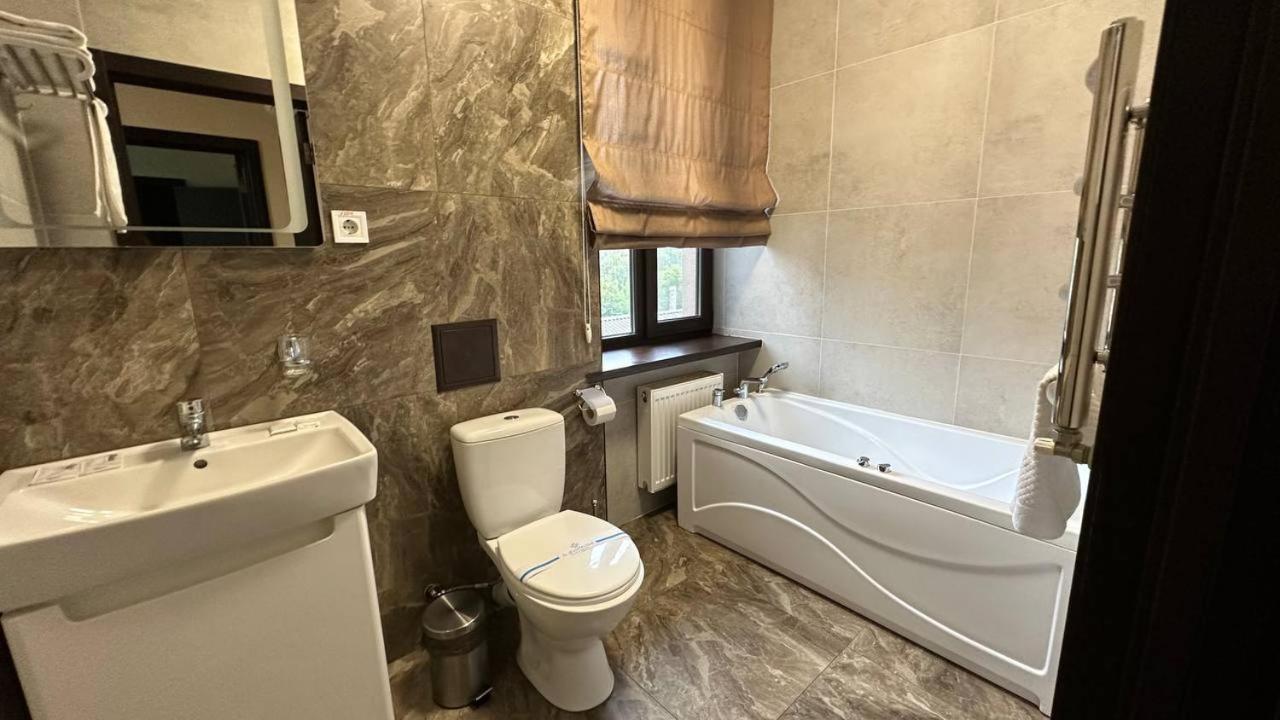 Two-Bedroom Suite photo 2