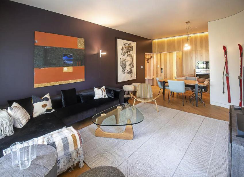 Two-Bedroom Deluxe Apartment with Balcony photo 1