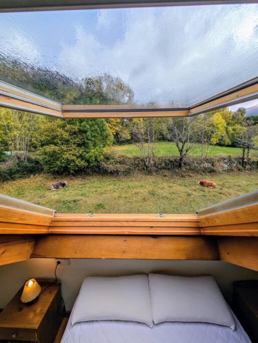 Three-Bedroom Apartment with Mountain View photo 3