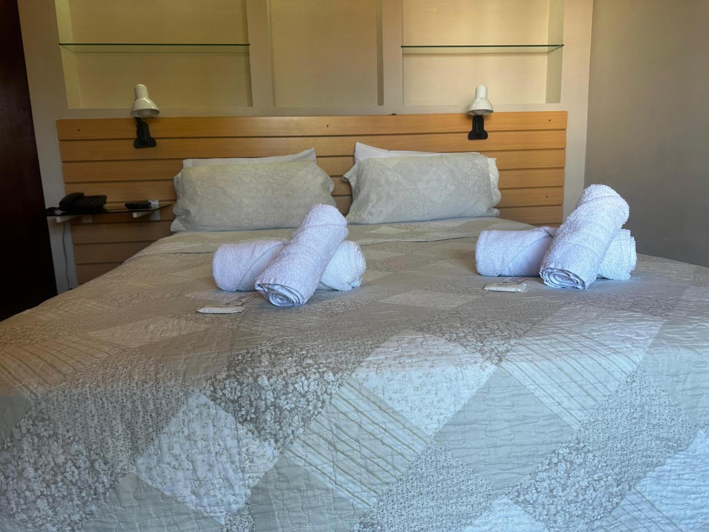 Double or Twin Room photo 2