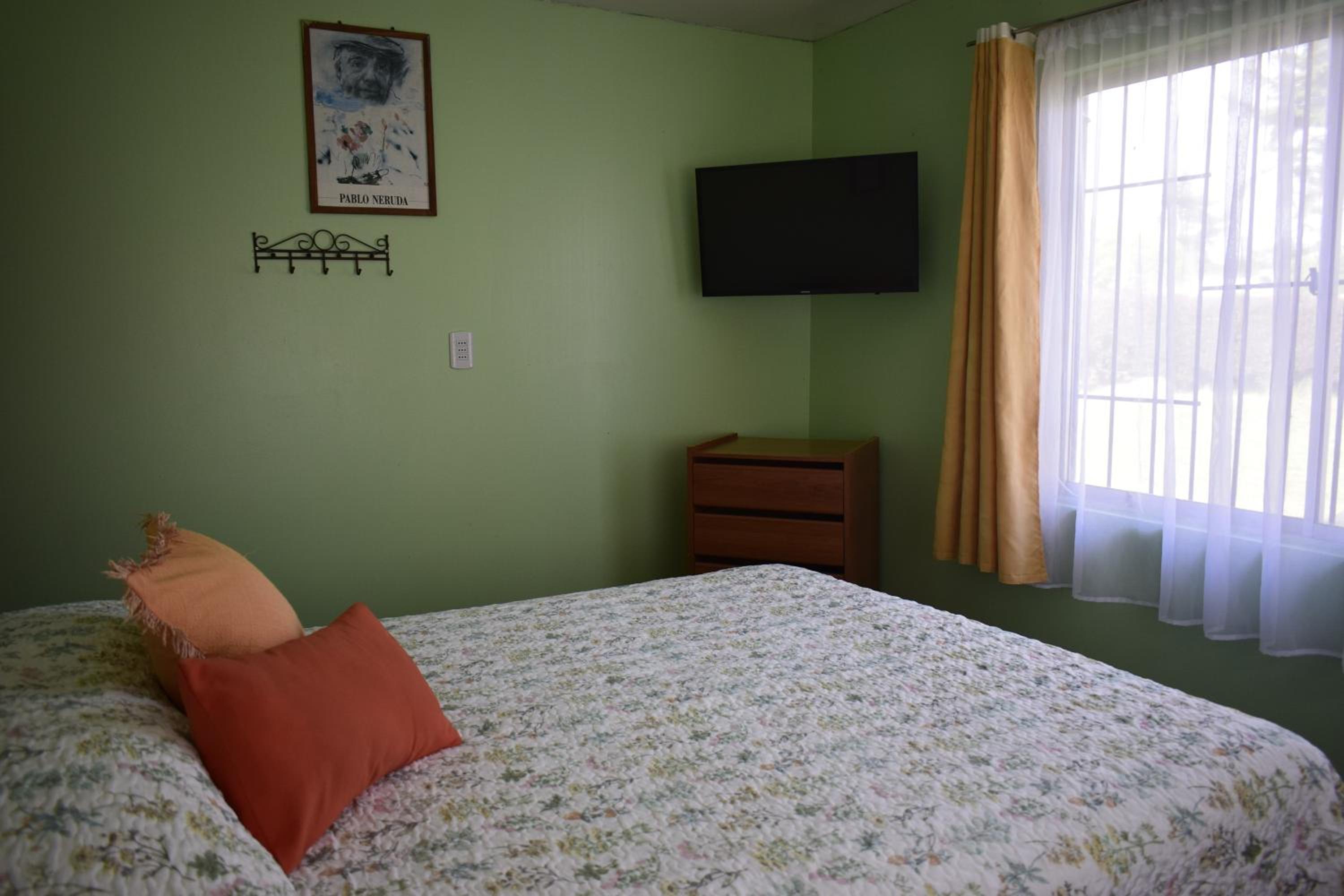 One-Bedroom House photo 3