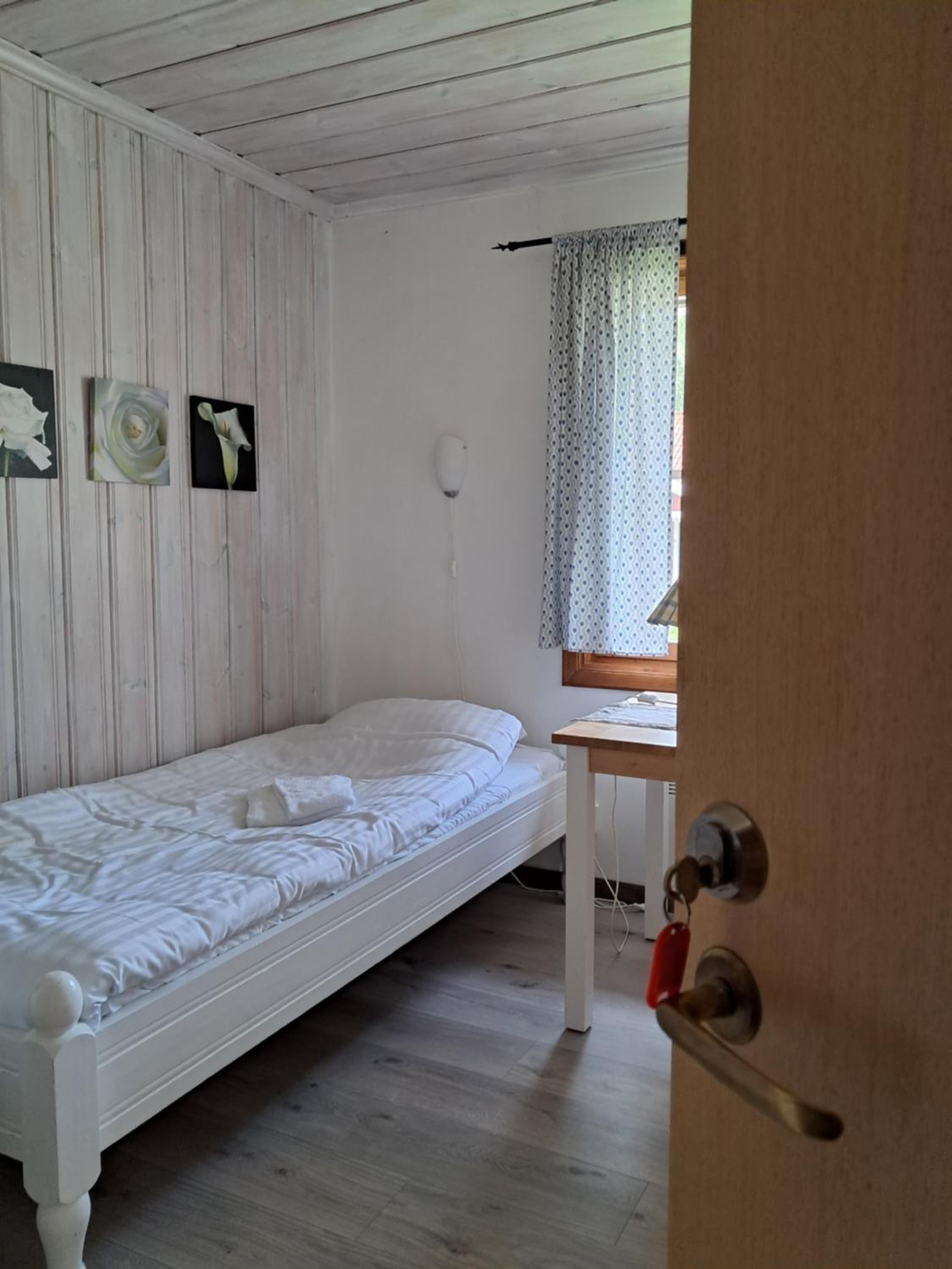 Economy Triple Room photo 1