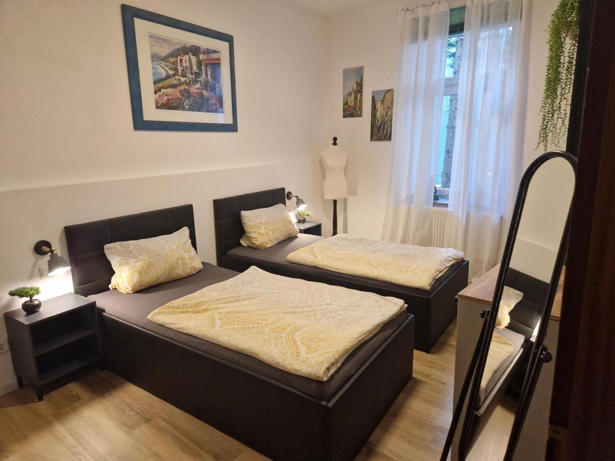 One-Bedroom Apartment with Balcony photo 2