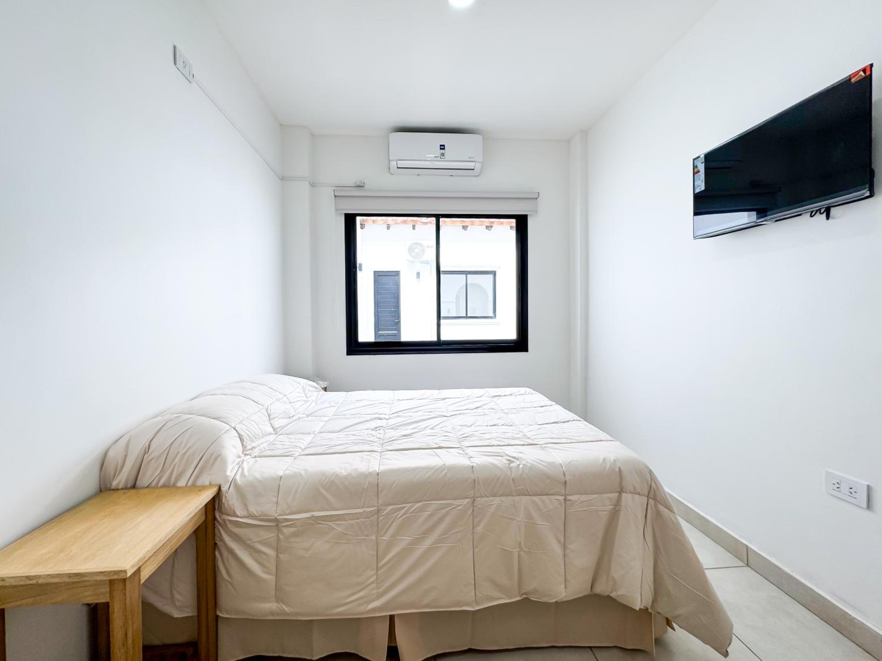 Double or Twin Room with Private Bathroom photo 1