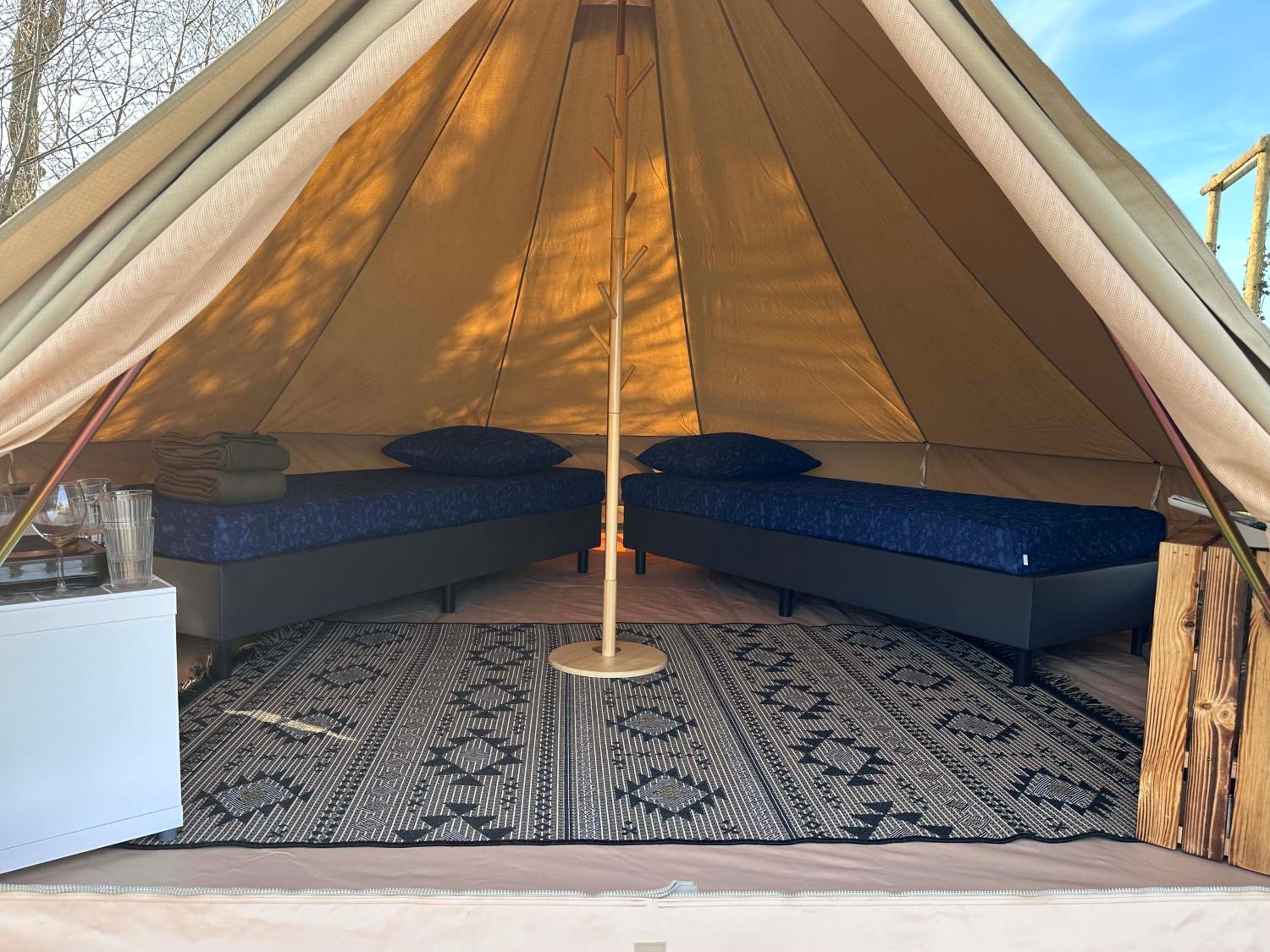 Tent photo 3