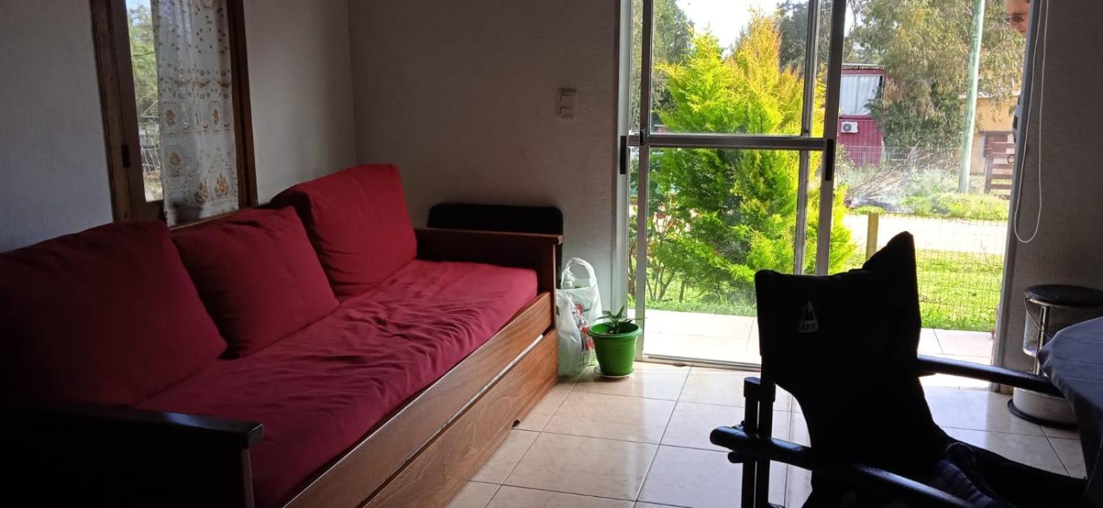 One-Bedroom House photo 3