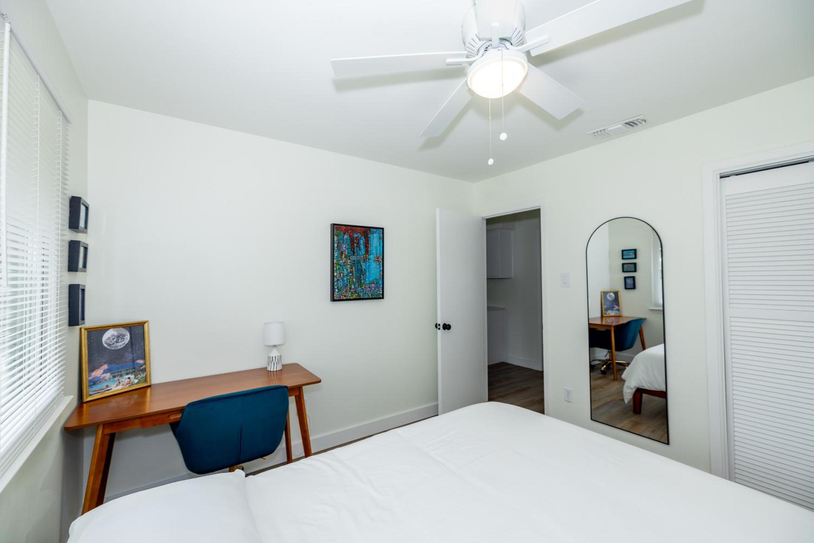 Four-Bedroom House photo 1
