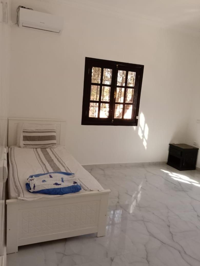Villa photo 2
