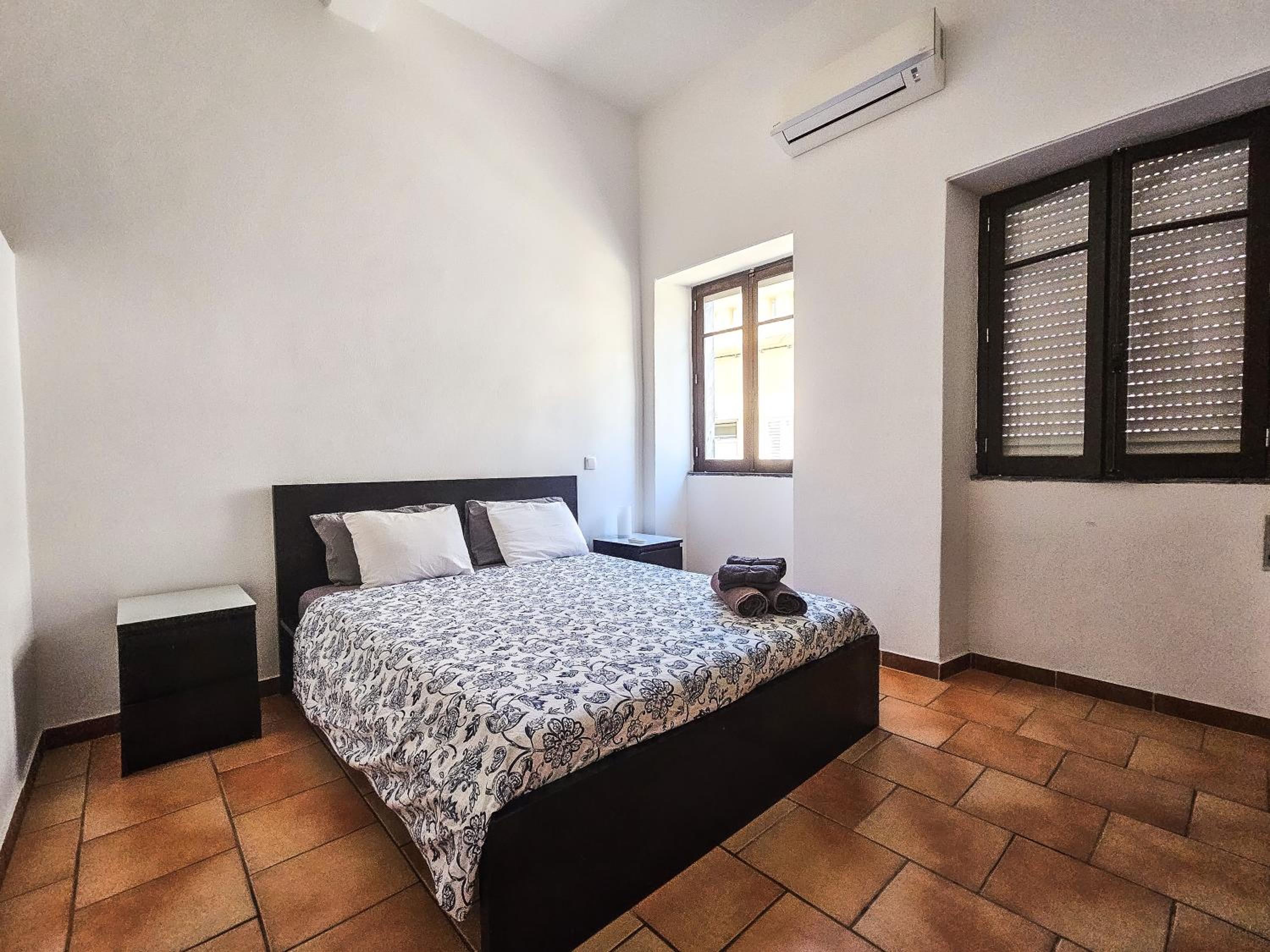 Apartment with Terrace photo 2