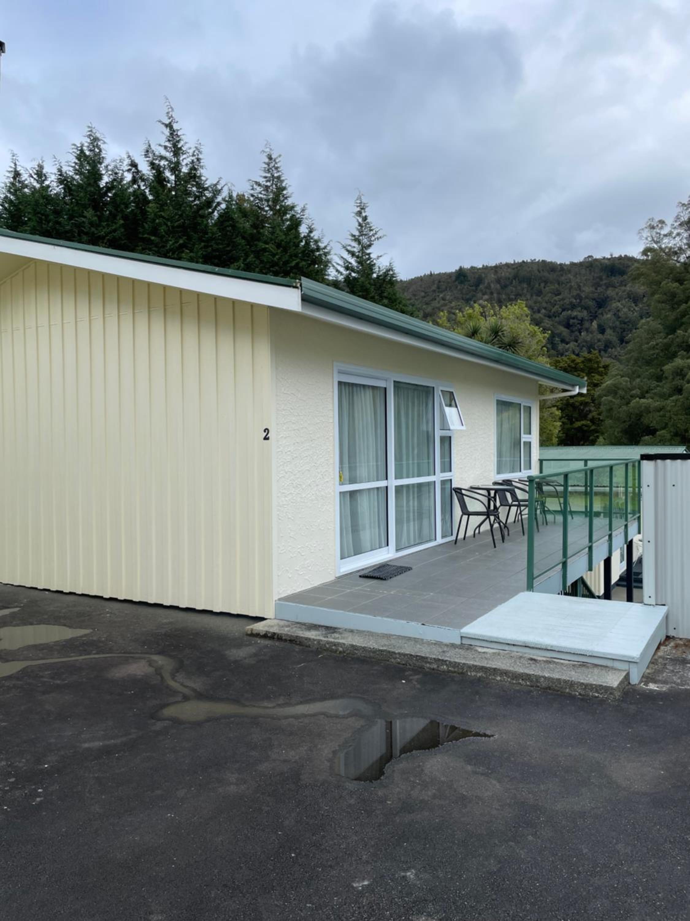 2 Bedroom Unit - Photo 16