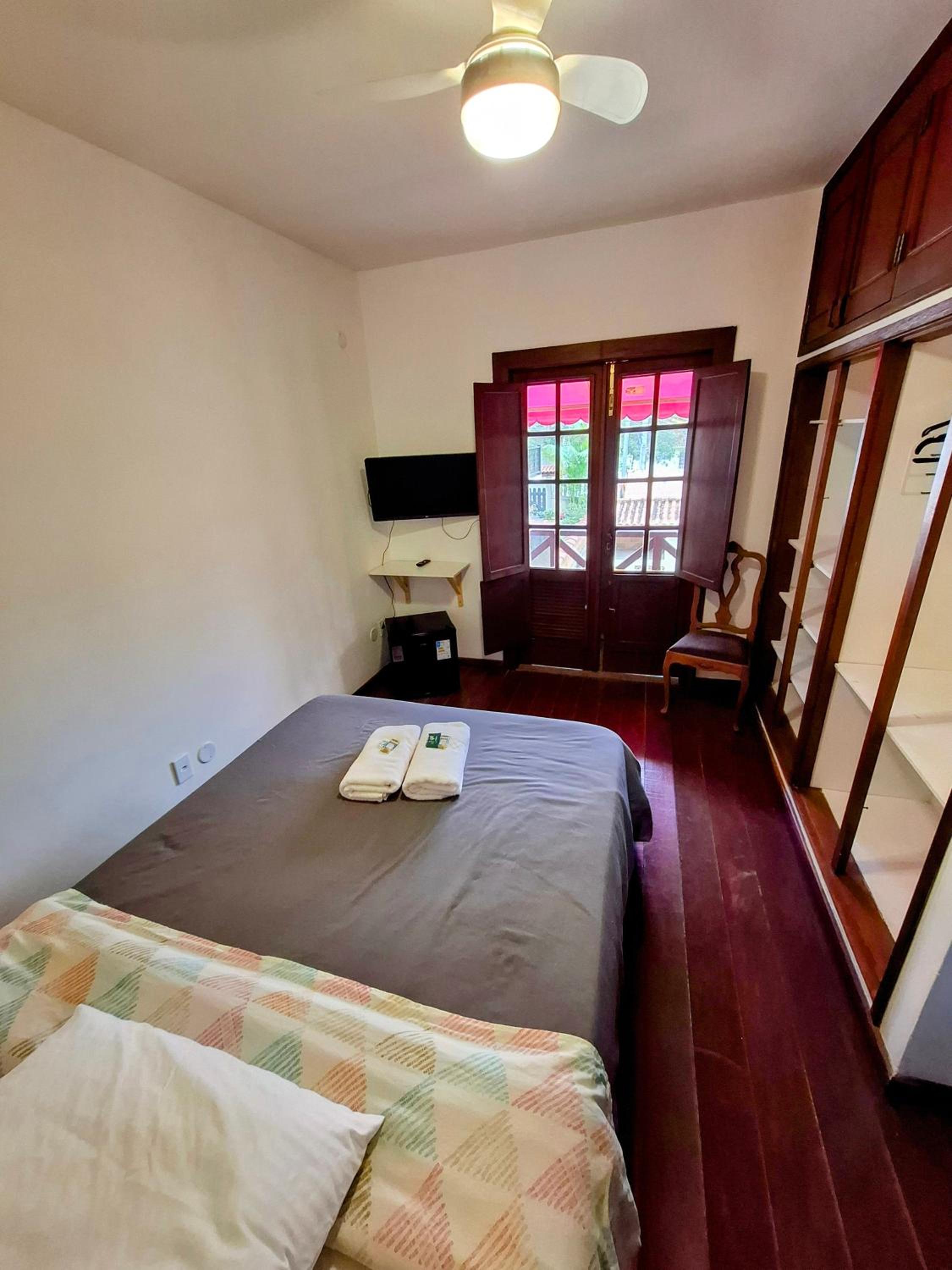 Quadruple Room with Private Bathroom