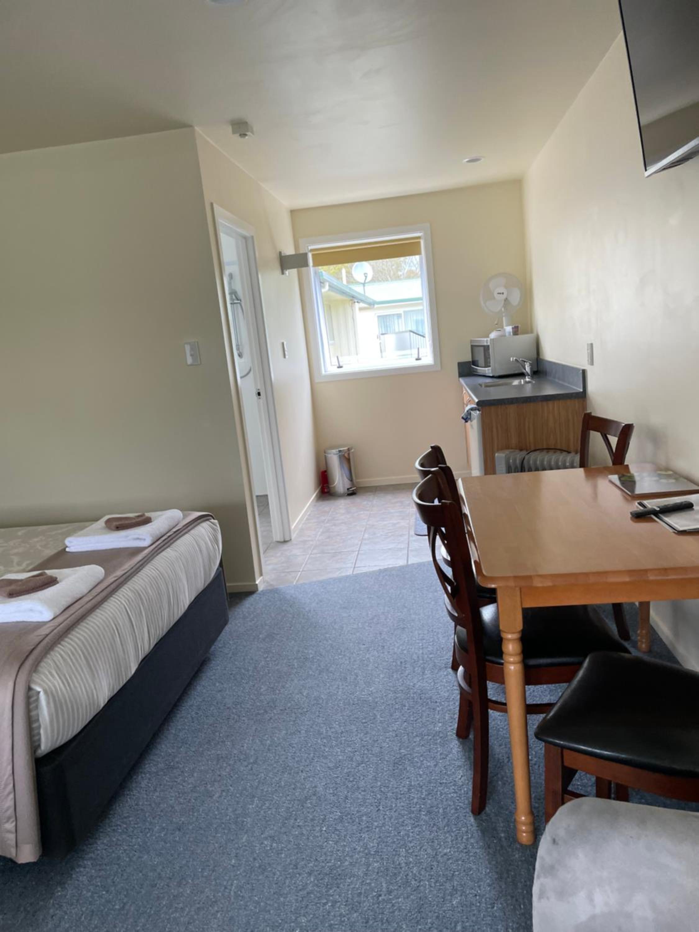 Executive Unit - Photo 12