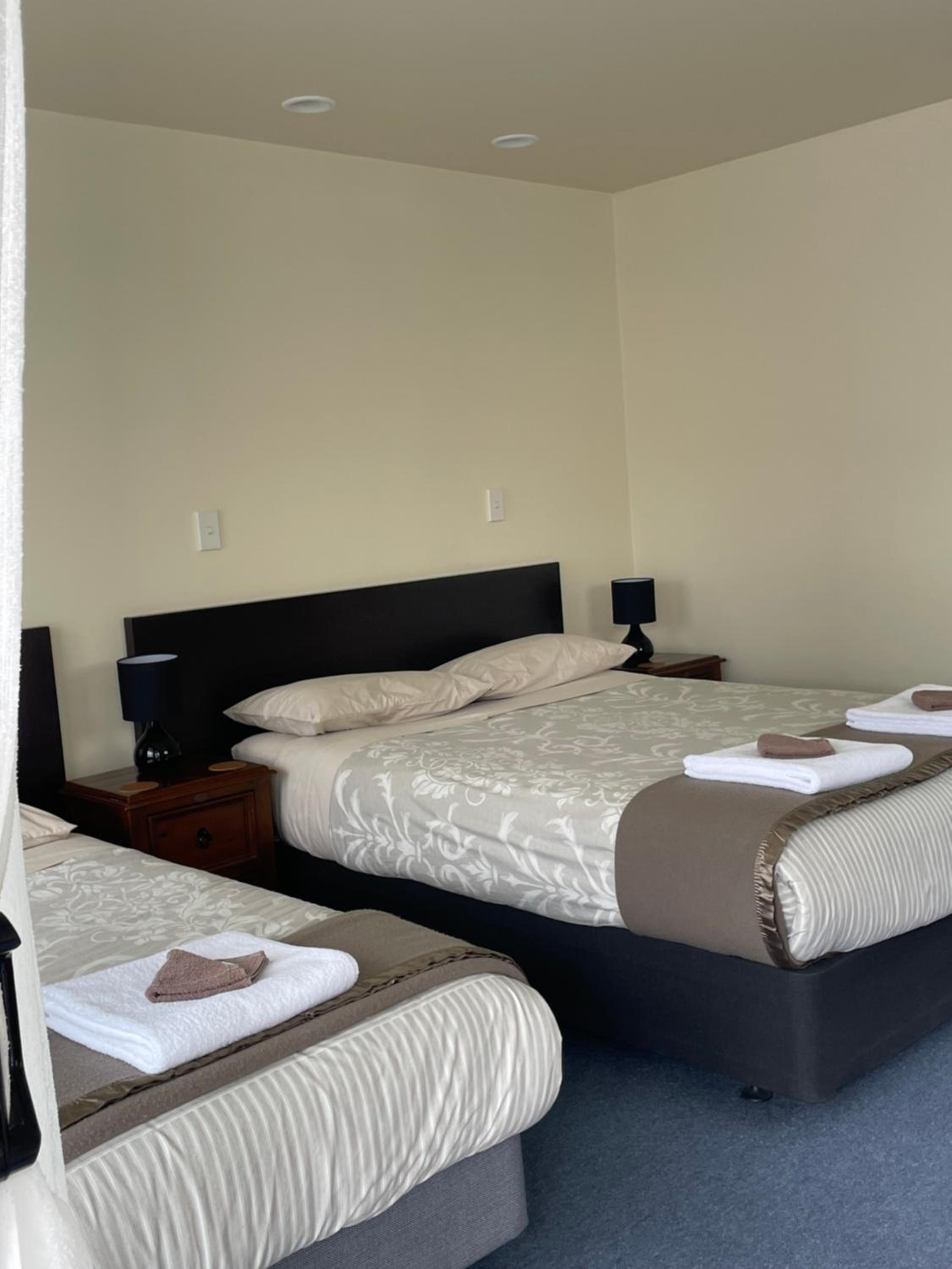 Executive Unit - Photo 1
