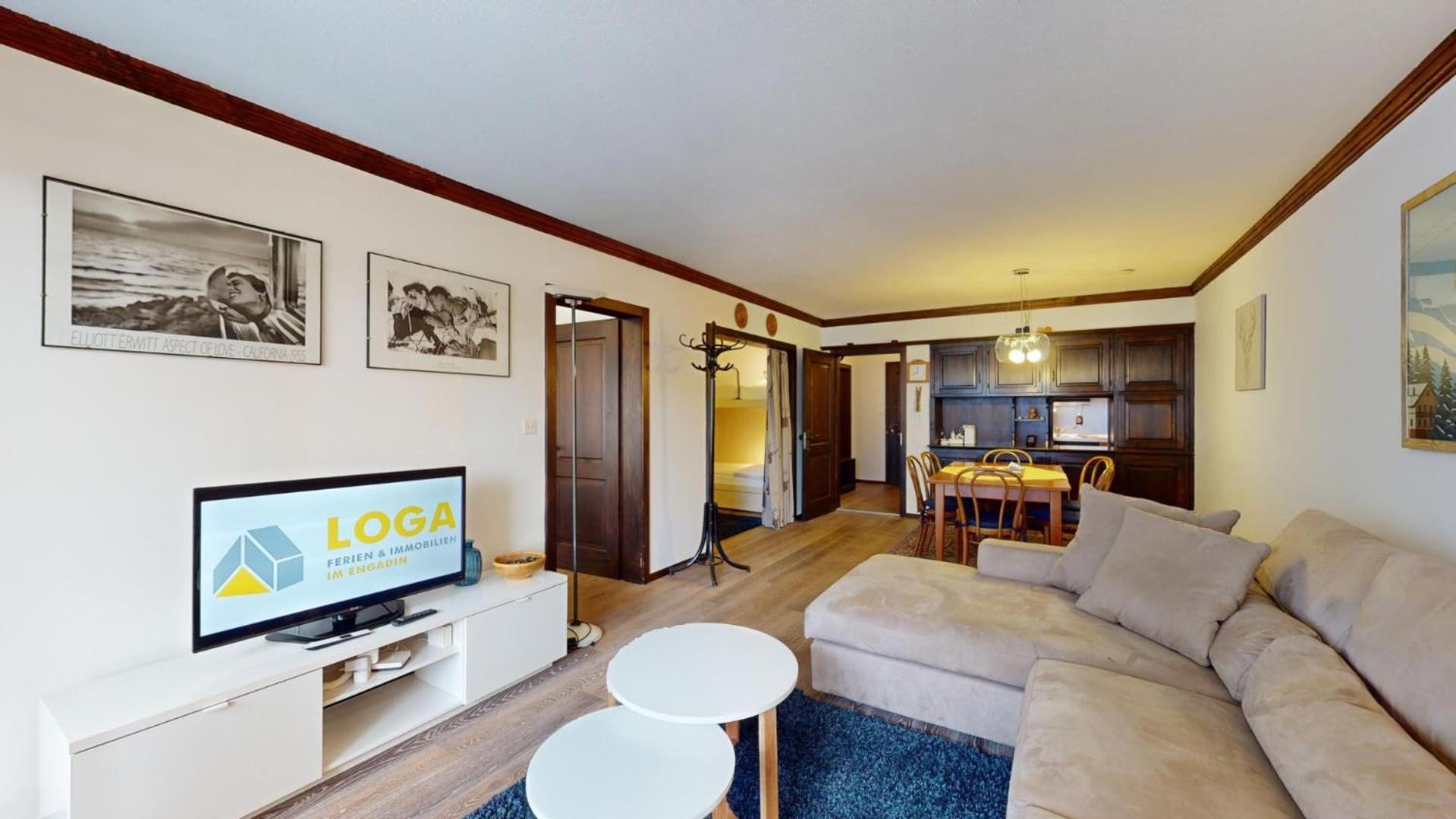 Apartment with Mountain View photo 1