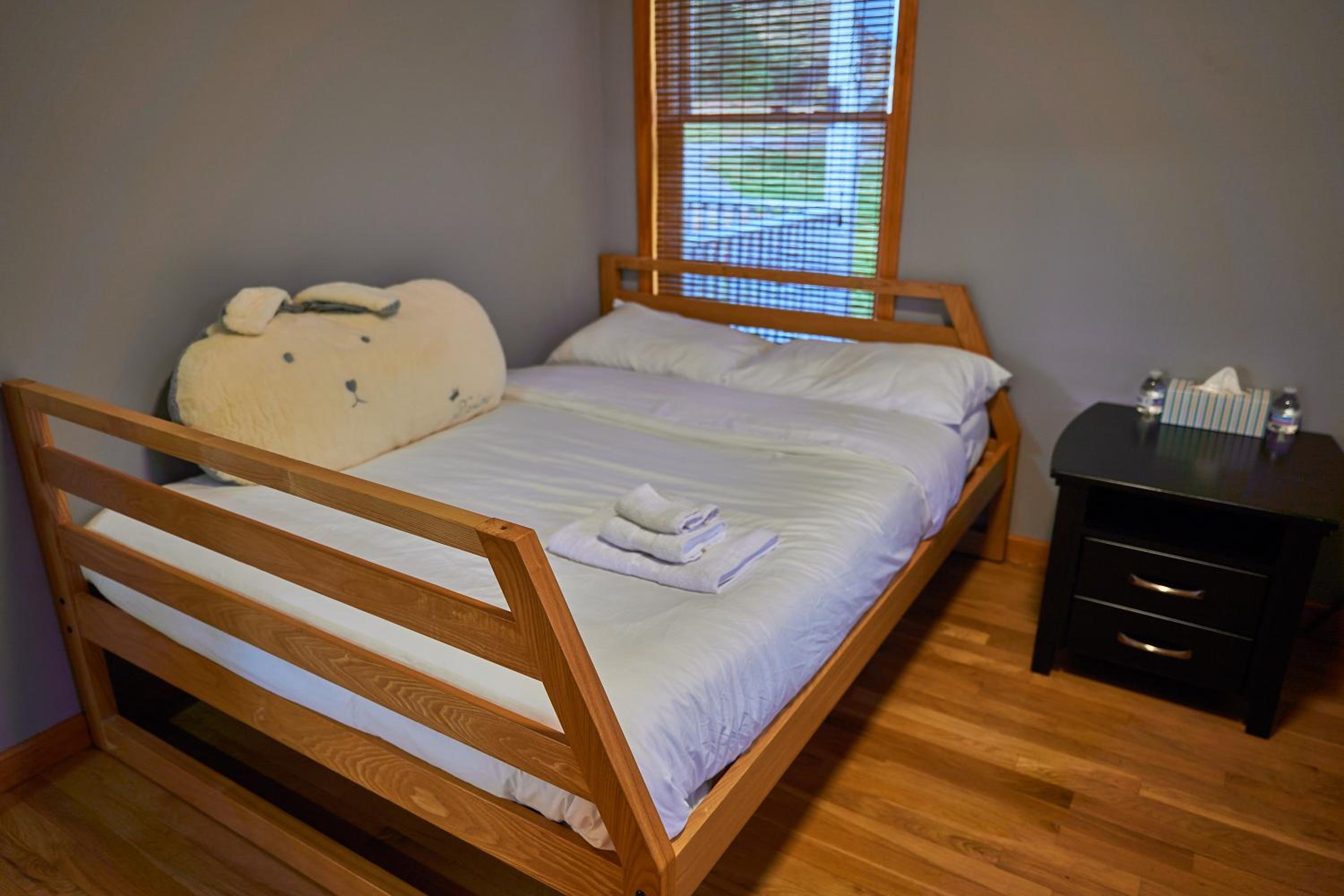 Three-Bedroom House photo 1