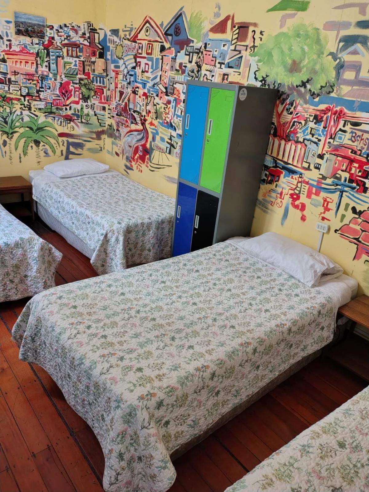 4-Bed Female Dormitory Room photo 1