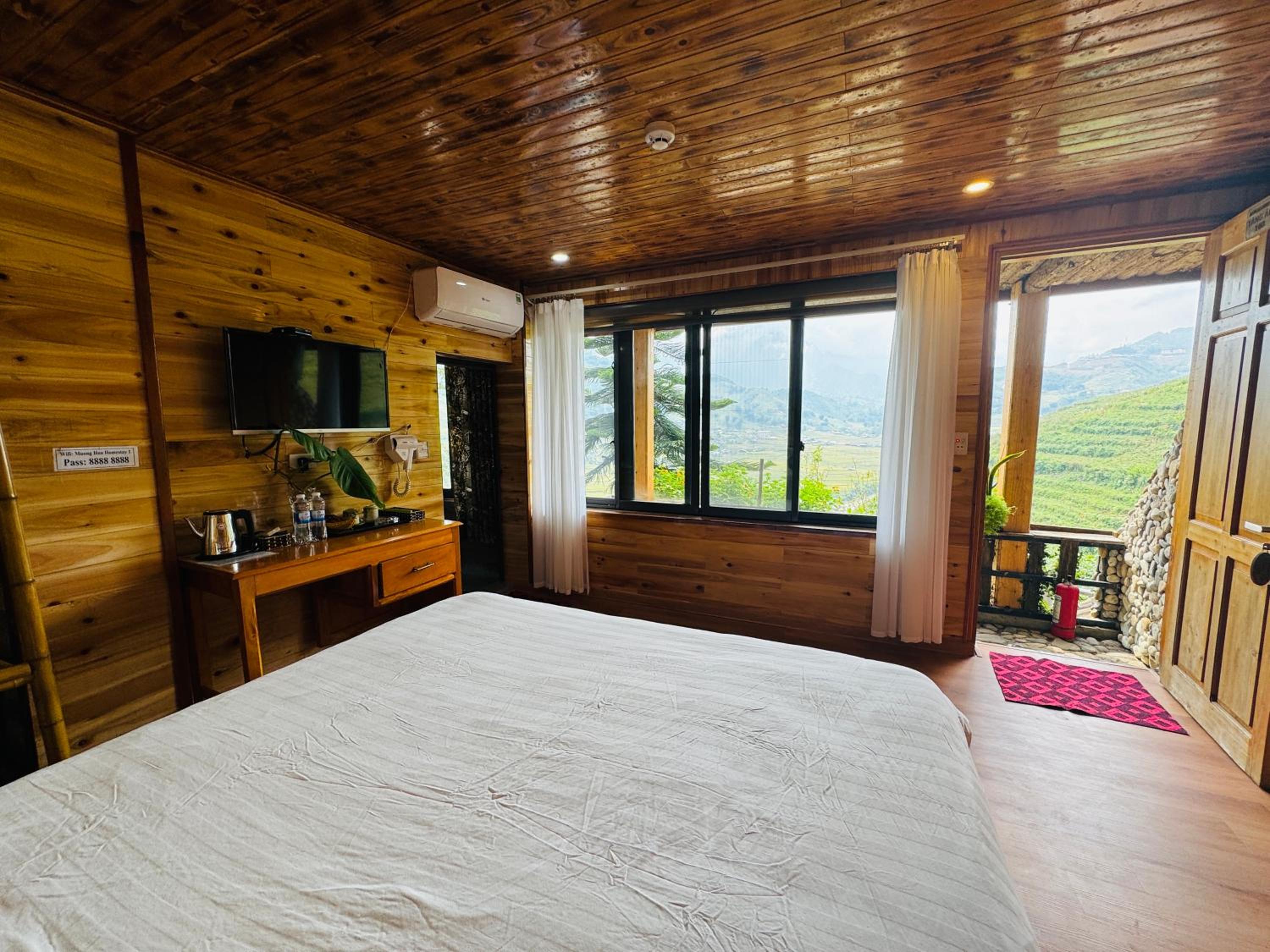 Suite with Mountain View photo 2