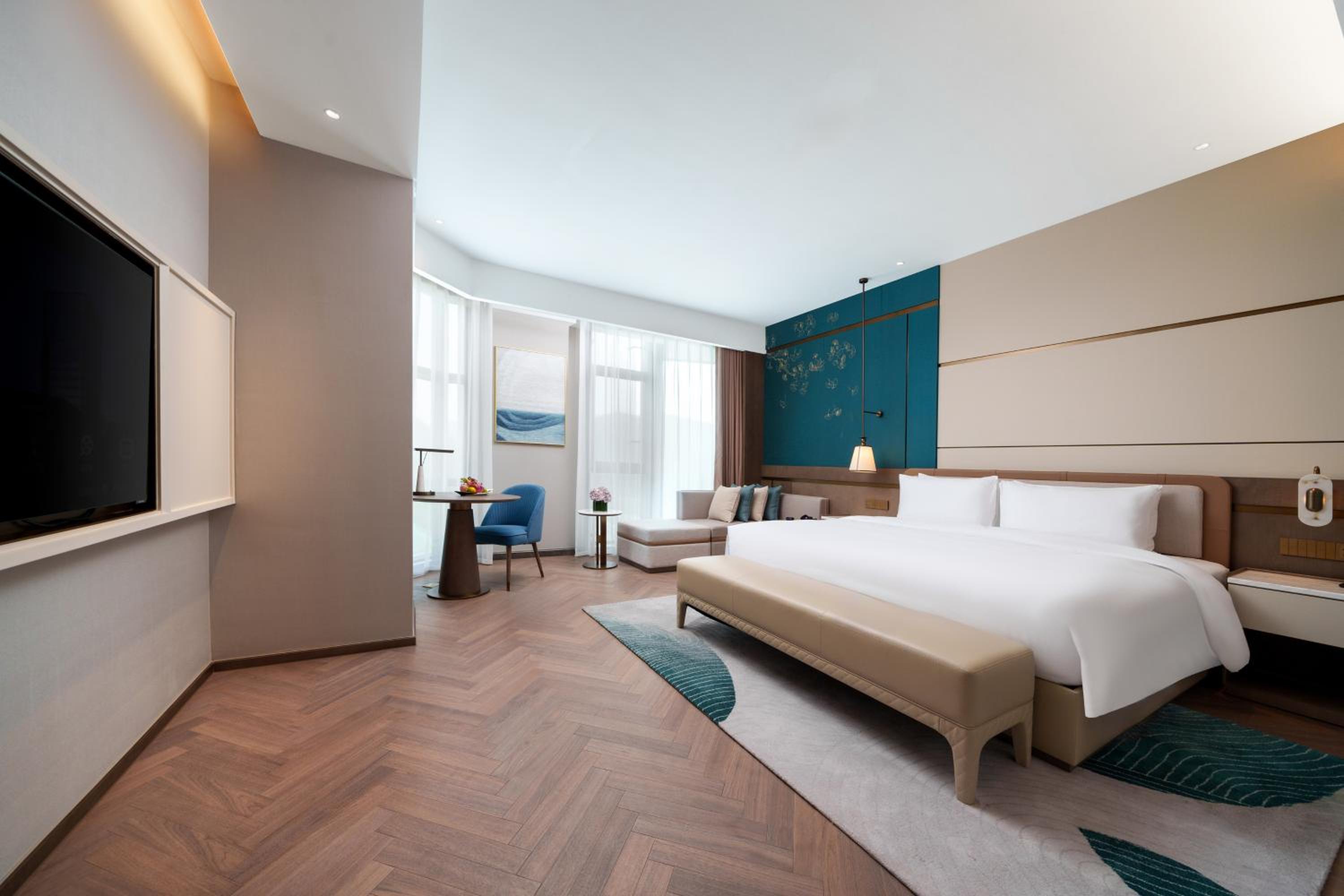 Executive King Room