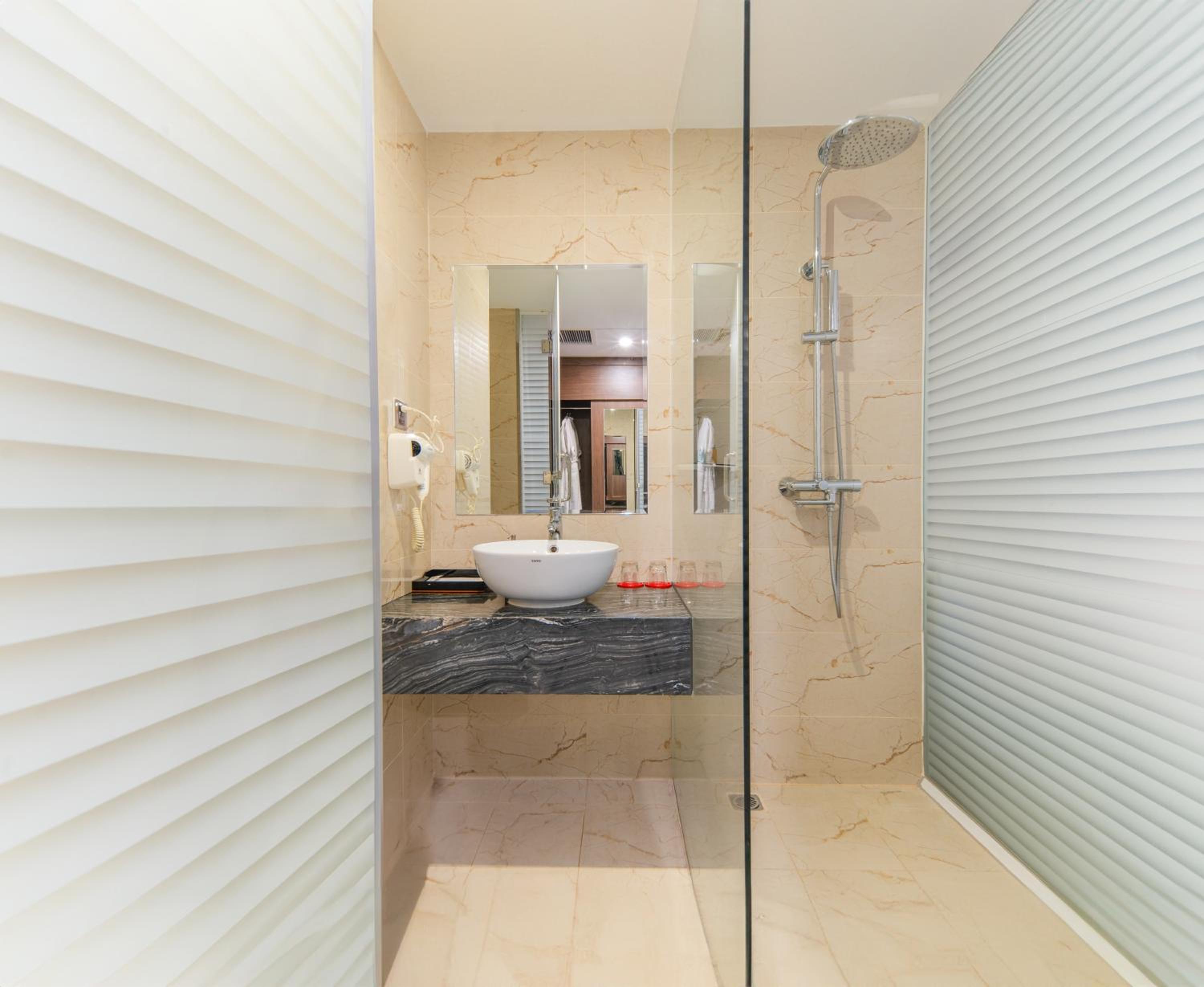 Superior Double Room - Photo 9
