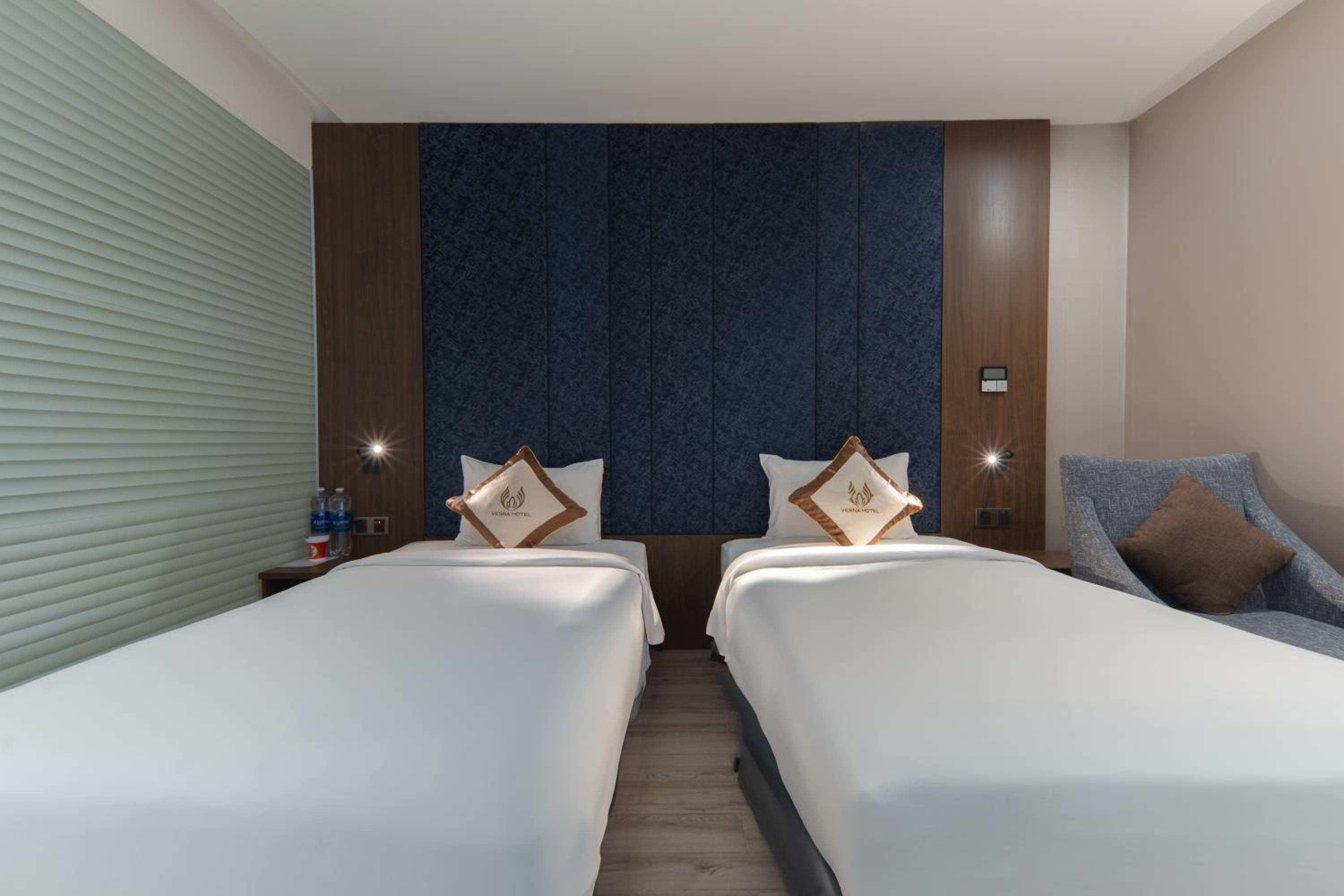 Superior Twin Room - Photo 4