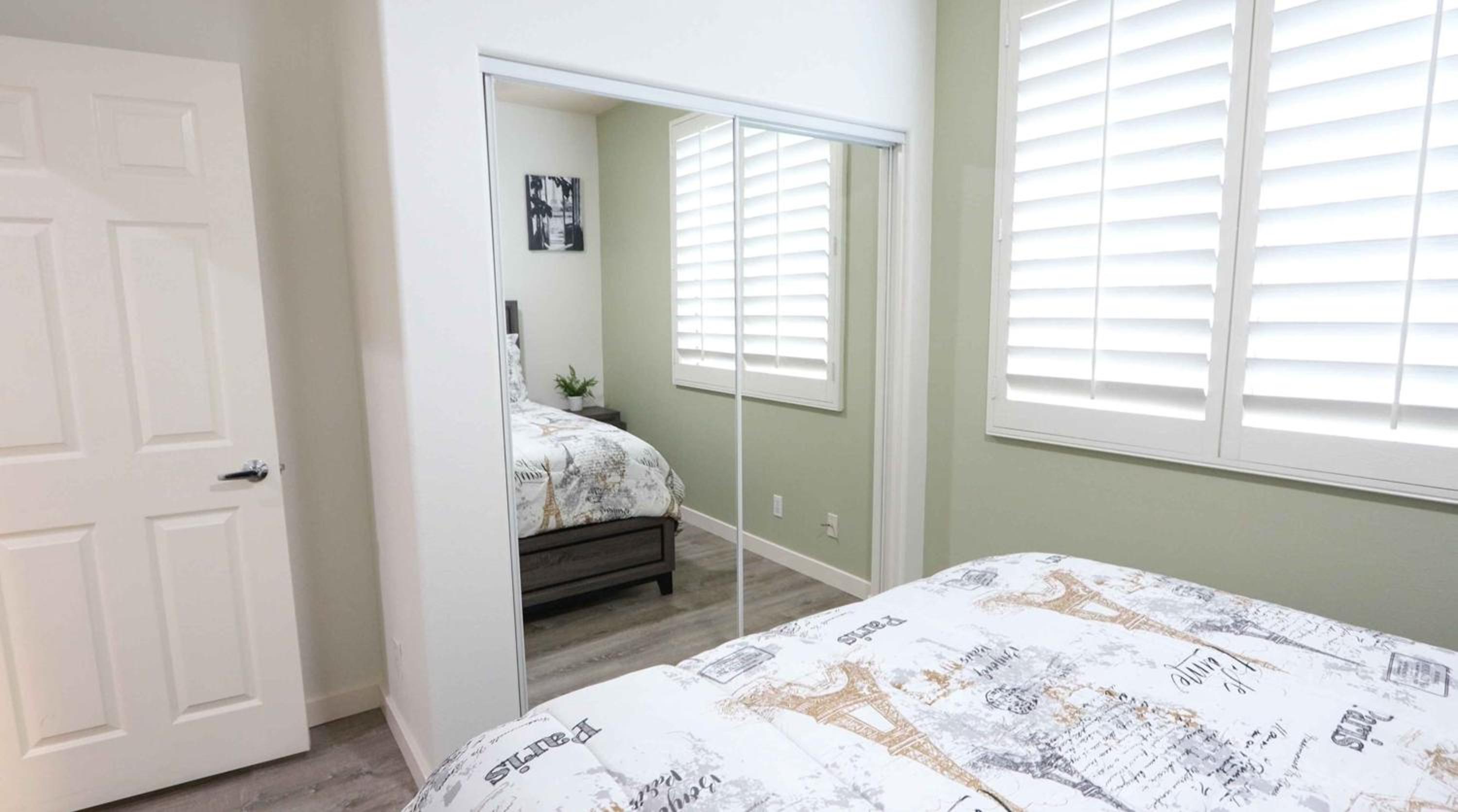 Three-Bedroom House photo 1