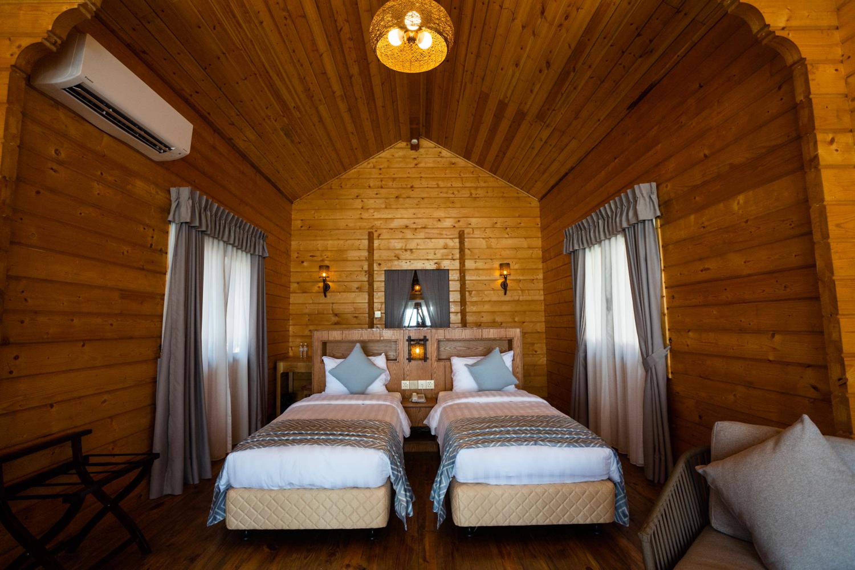 SEA TRANSFER INCLUDED - Premium Chalet Twin