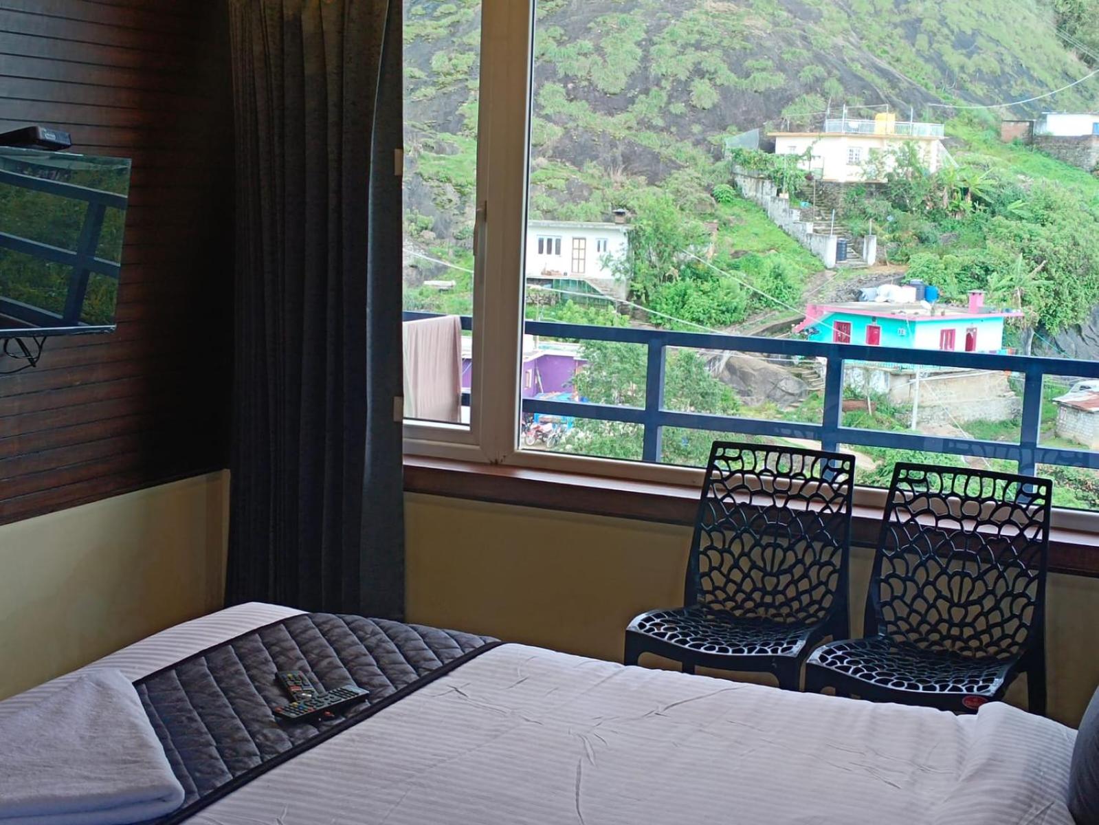 Double Room with Mountain View photo 2