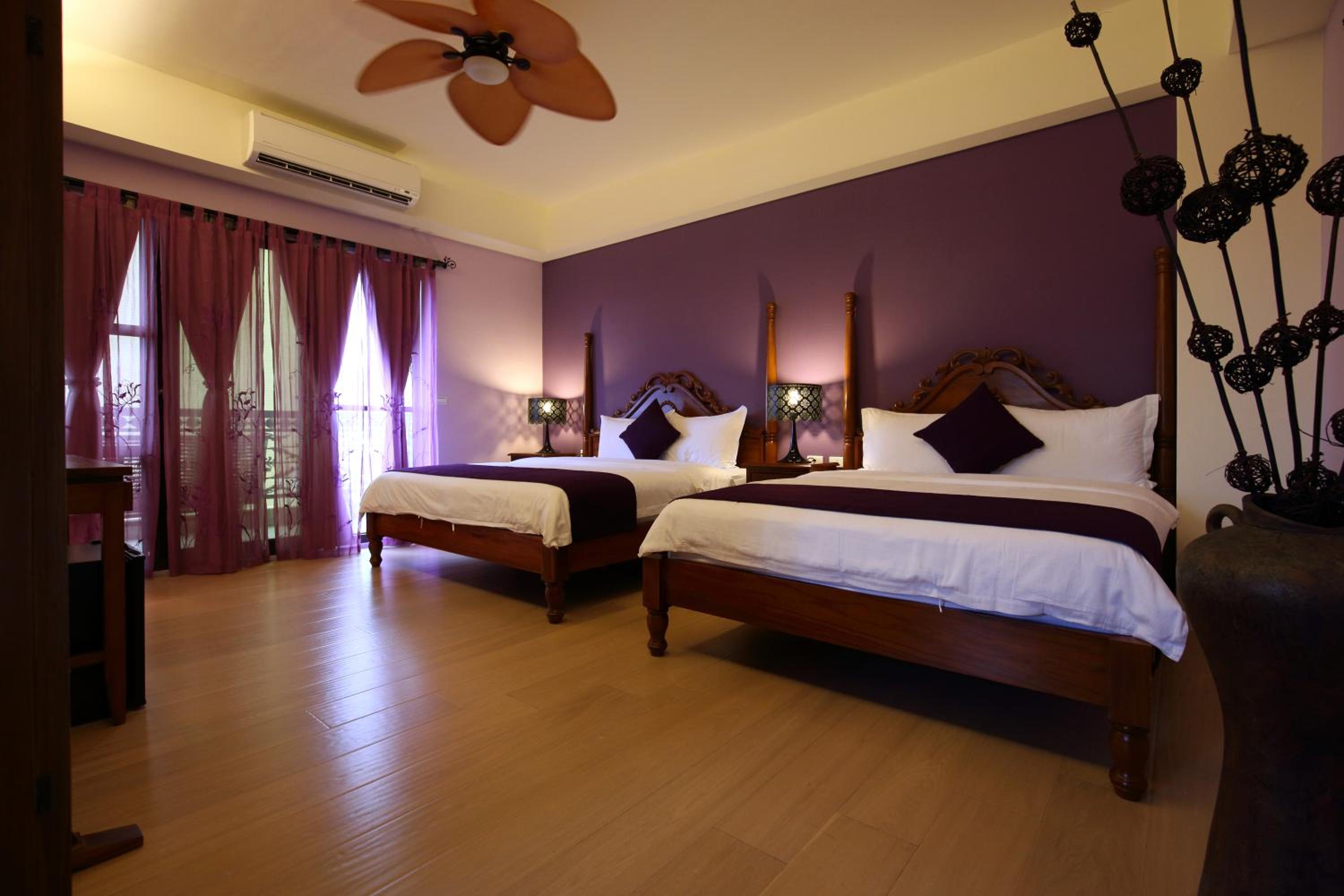 Quadruple Room with Bath photo 1