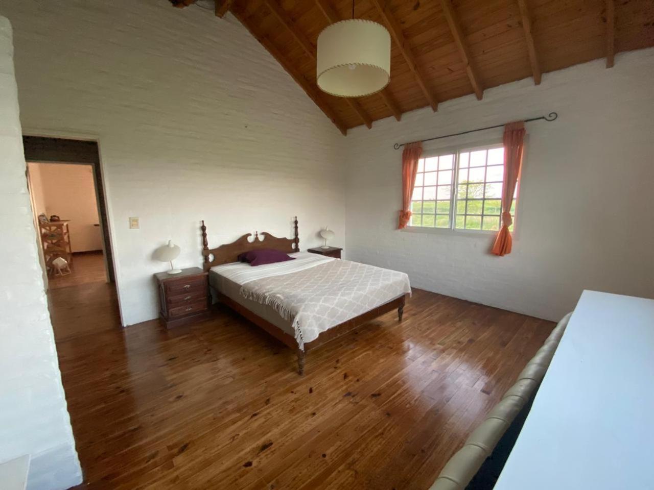 Three-Bedroom House photo 1