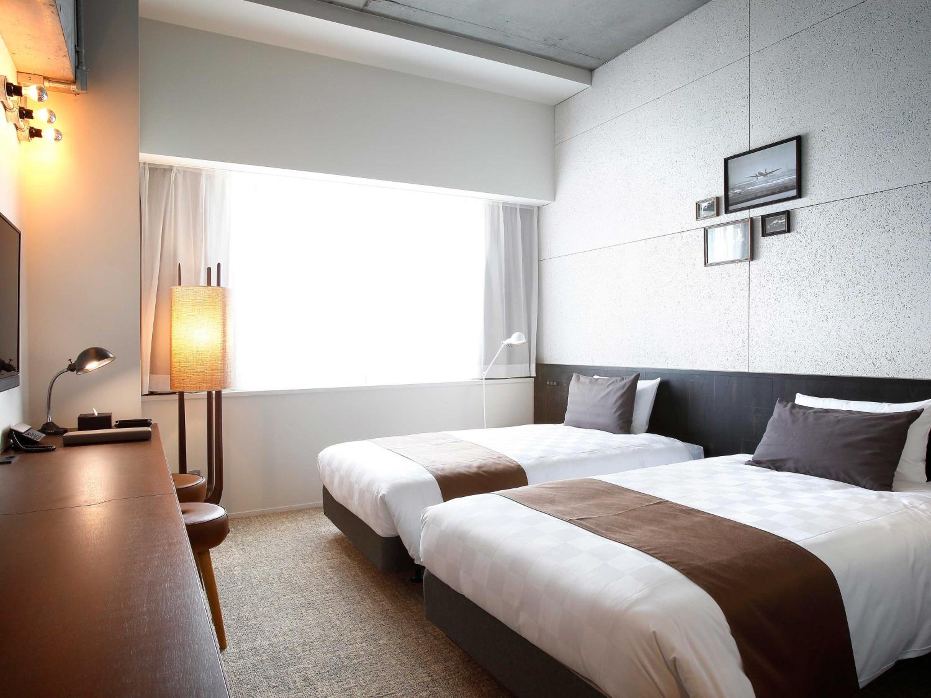 Premium Twin Room - Non-Smoking