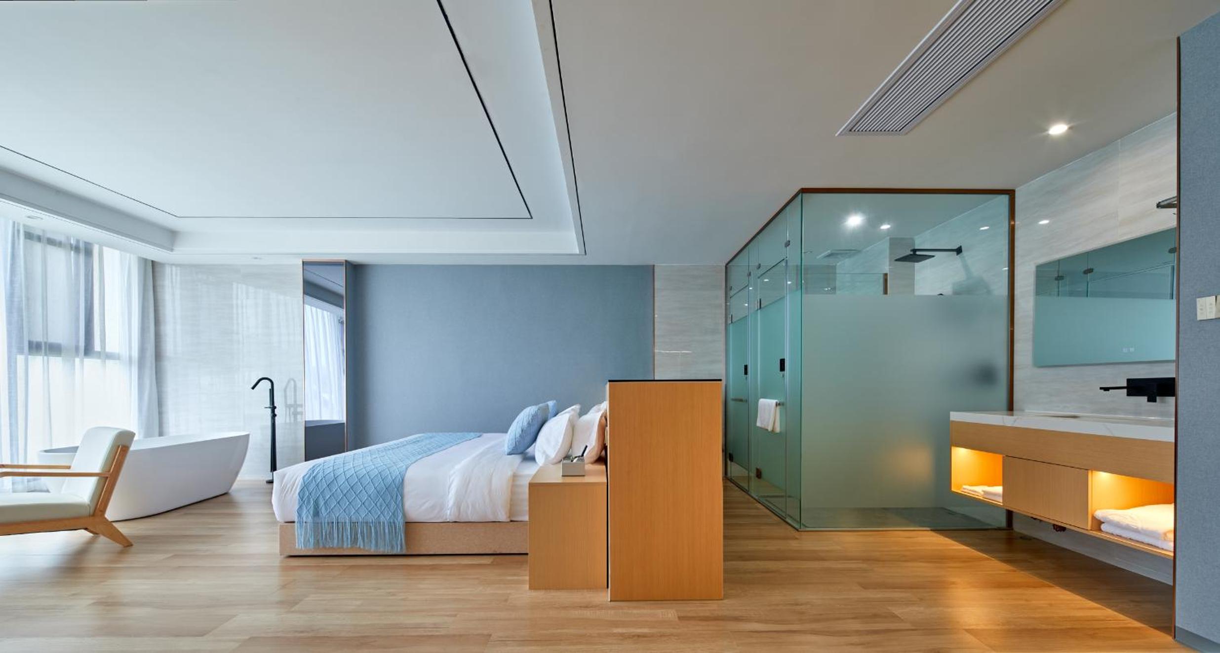 King Room with Mountain View photo 3