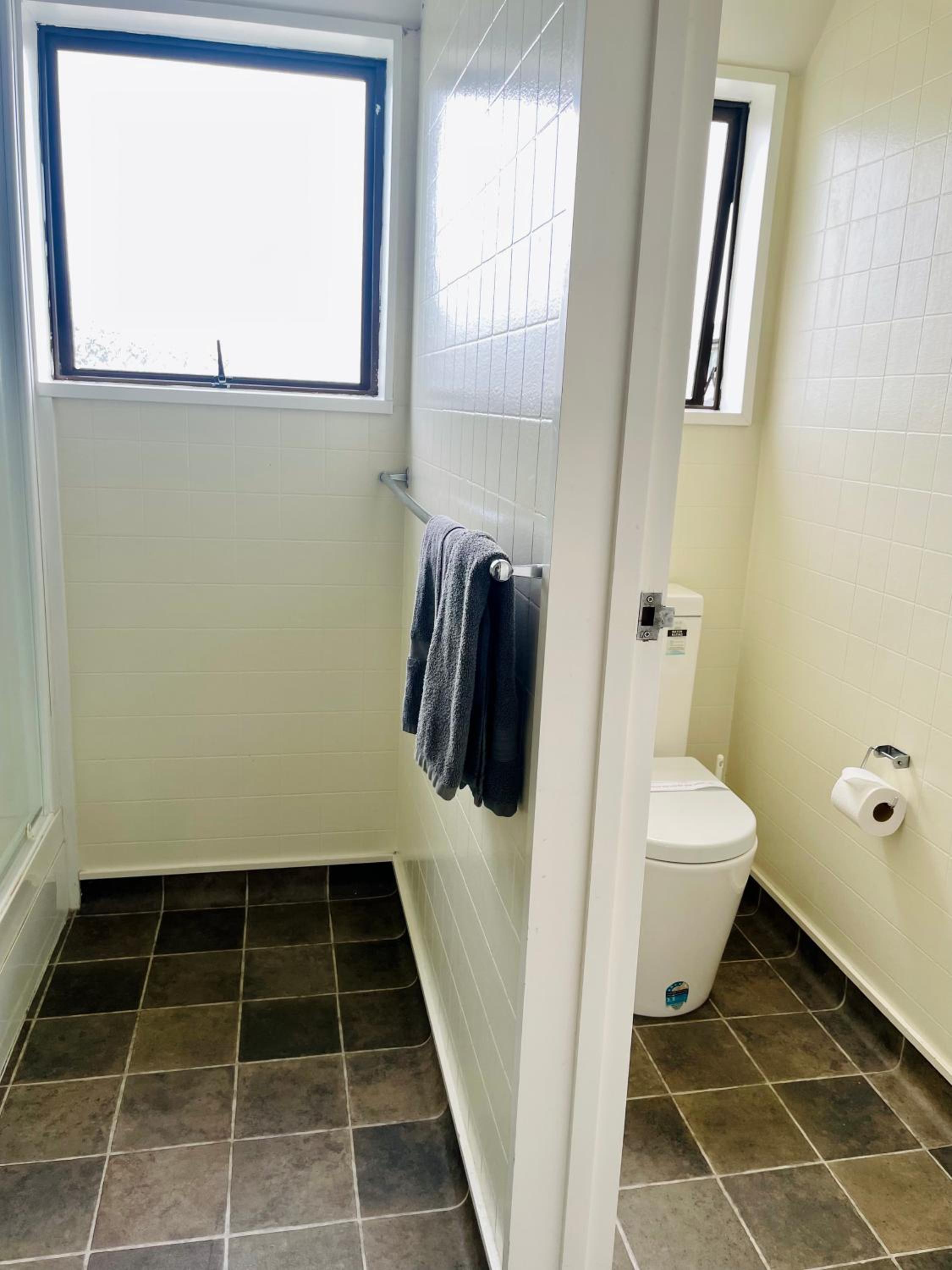 Superior Two-Bedroom Apartment - 2 - Photo 3