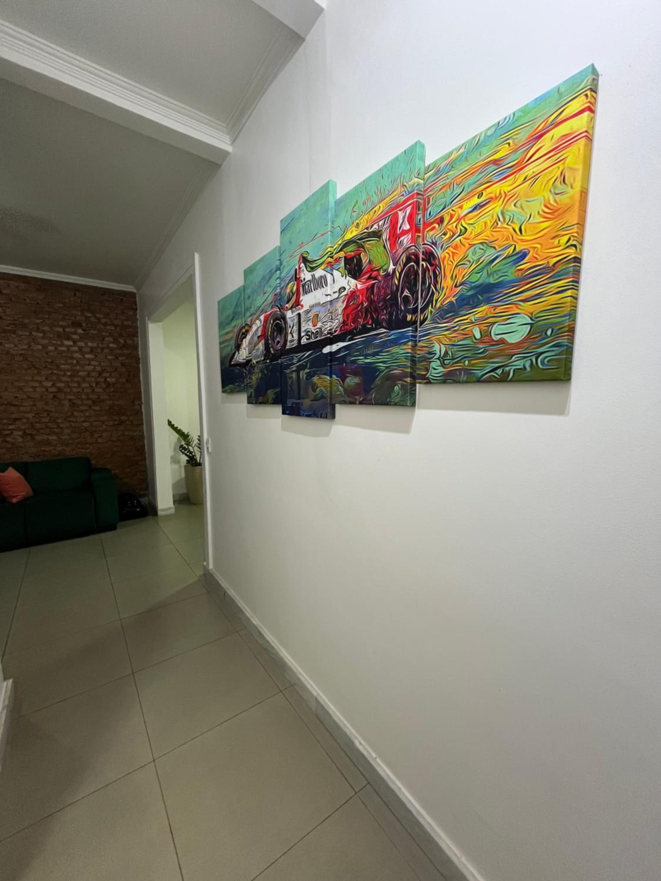 Three-Bedroom House photo 2