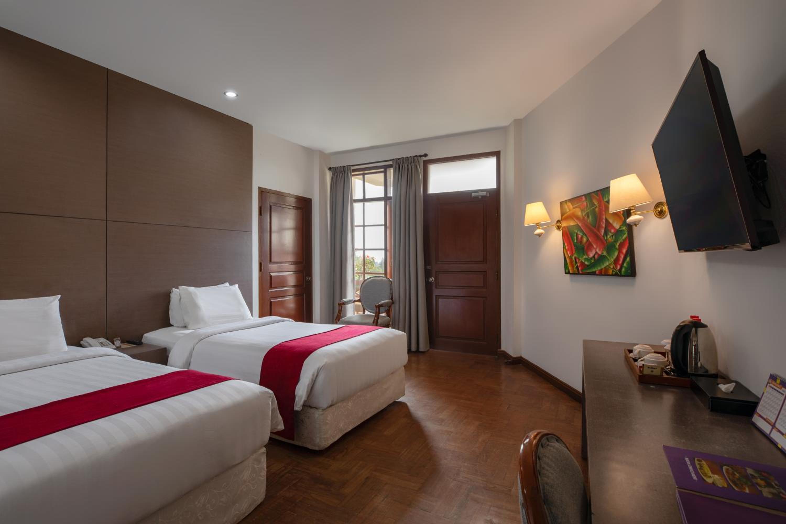 Presidential Suite photo 3