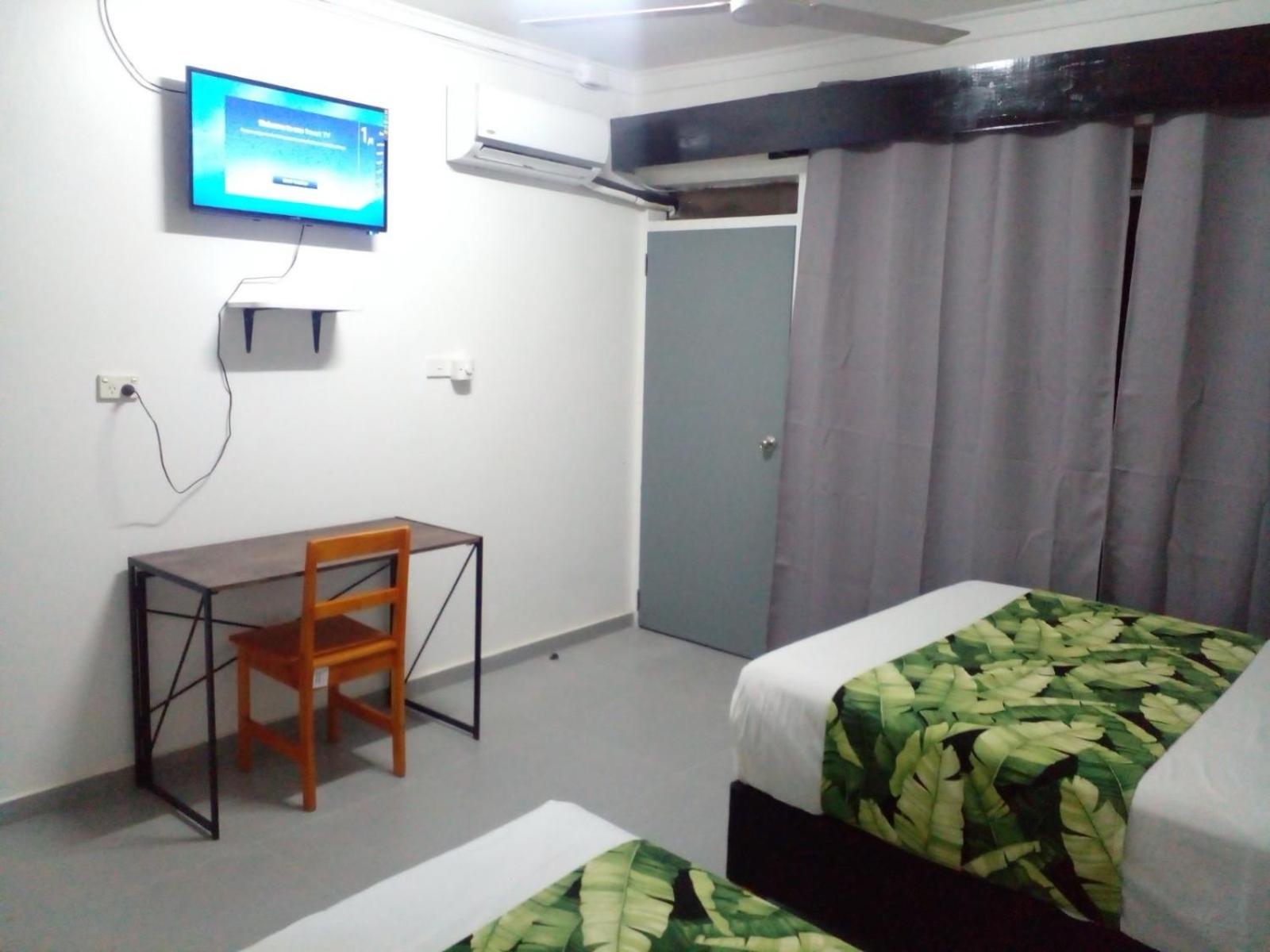 Deluxe Double Room with Balcony photo 3