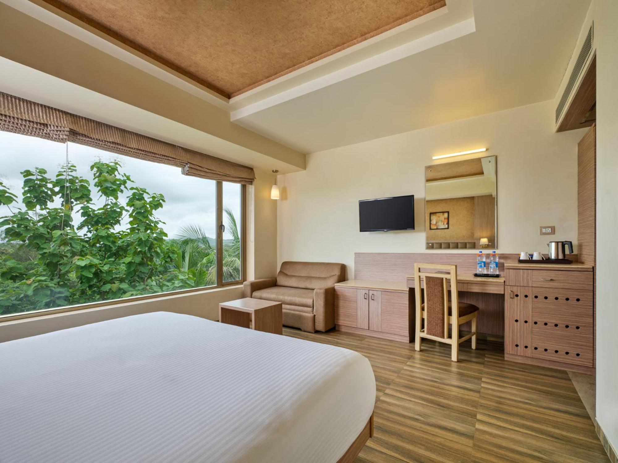 Deluxe Room - Photo 2