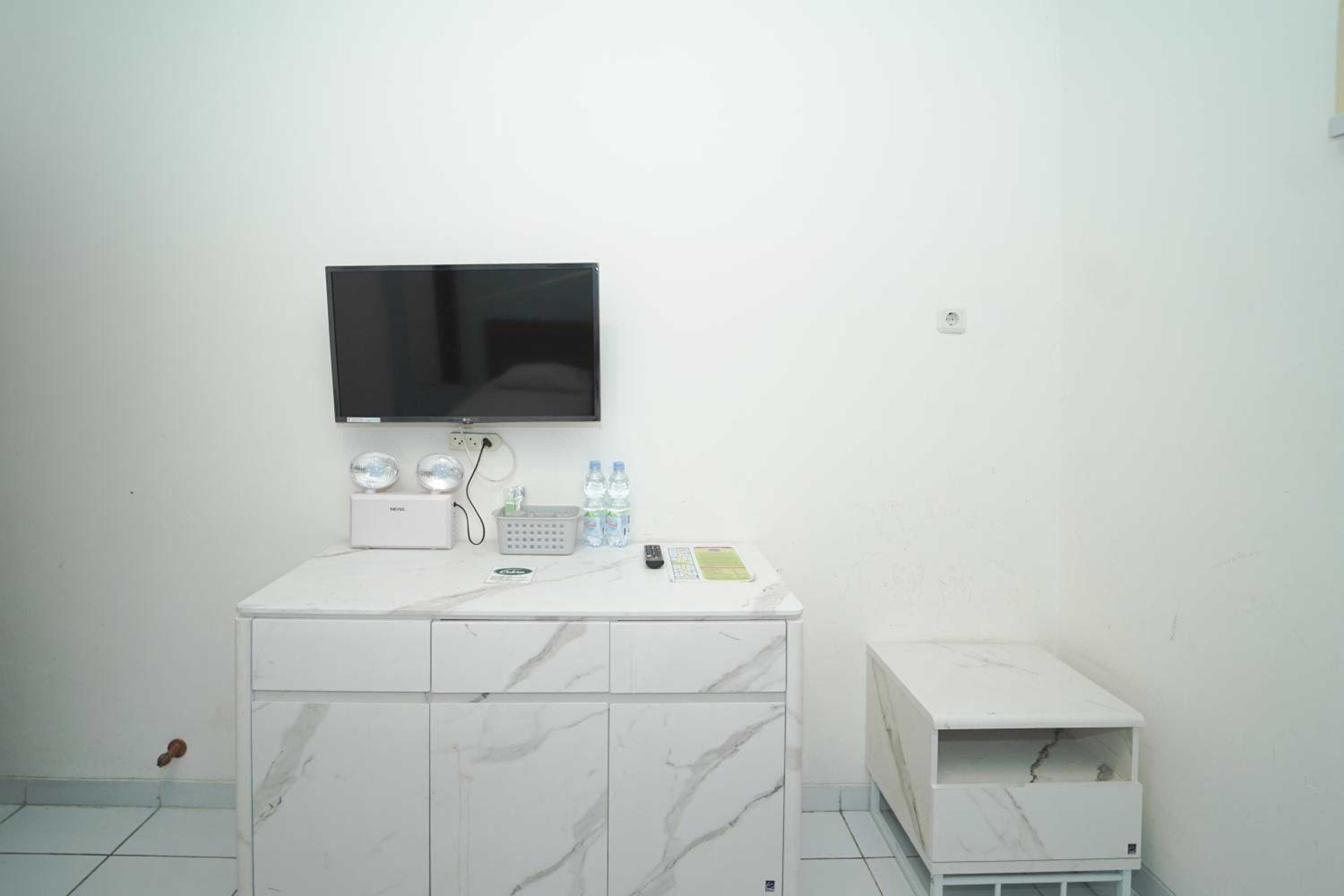 Standard Double Room - Photo 4