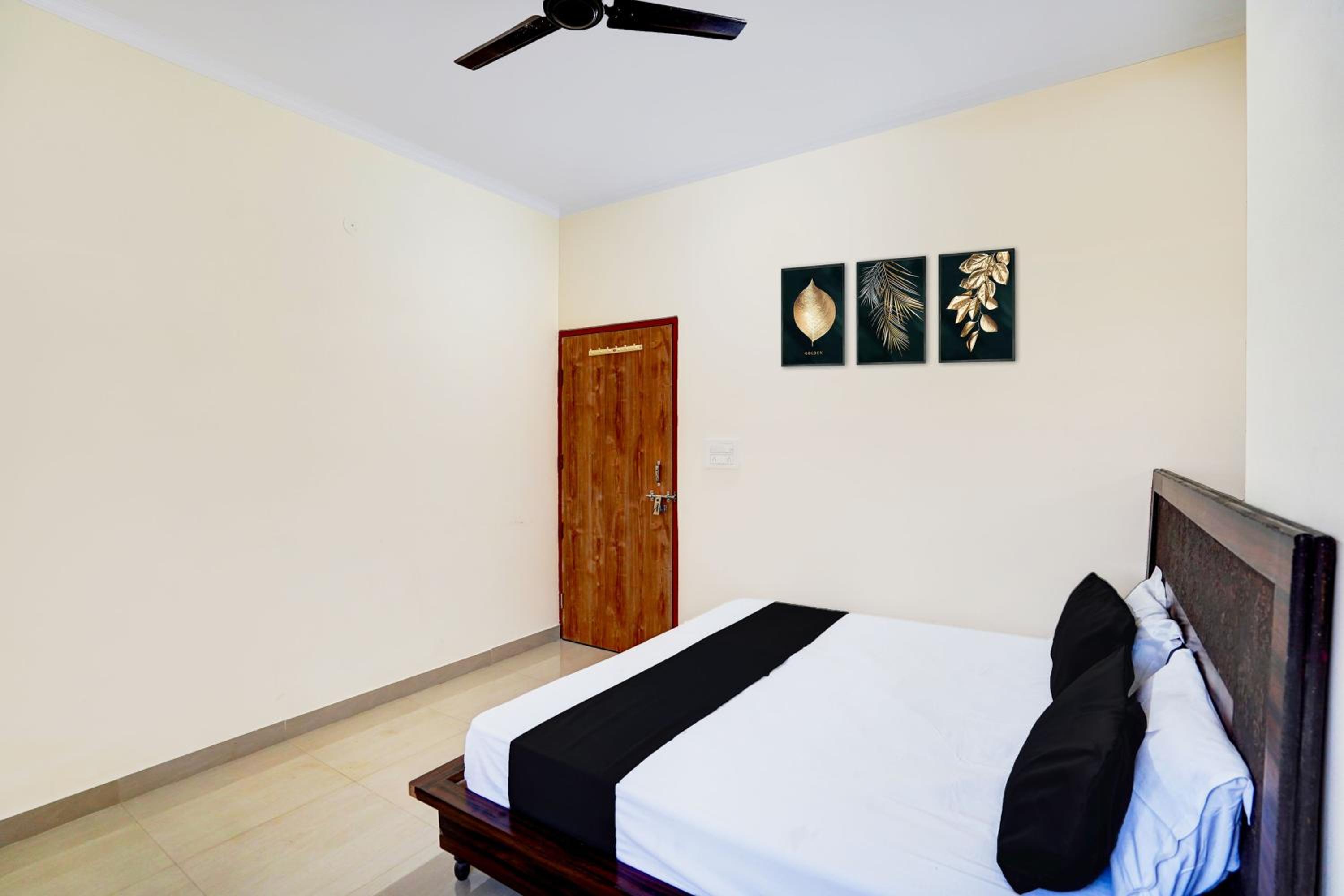 Classic Triple Room