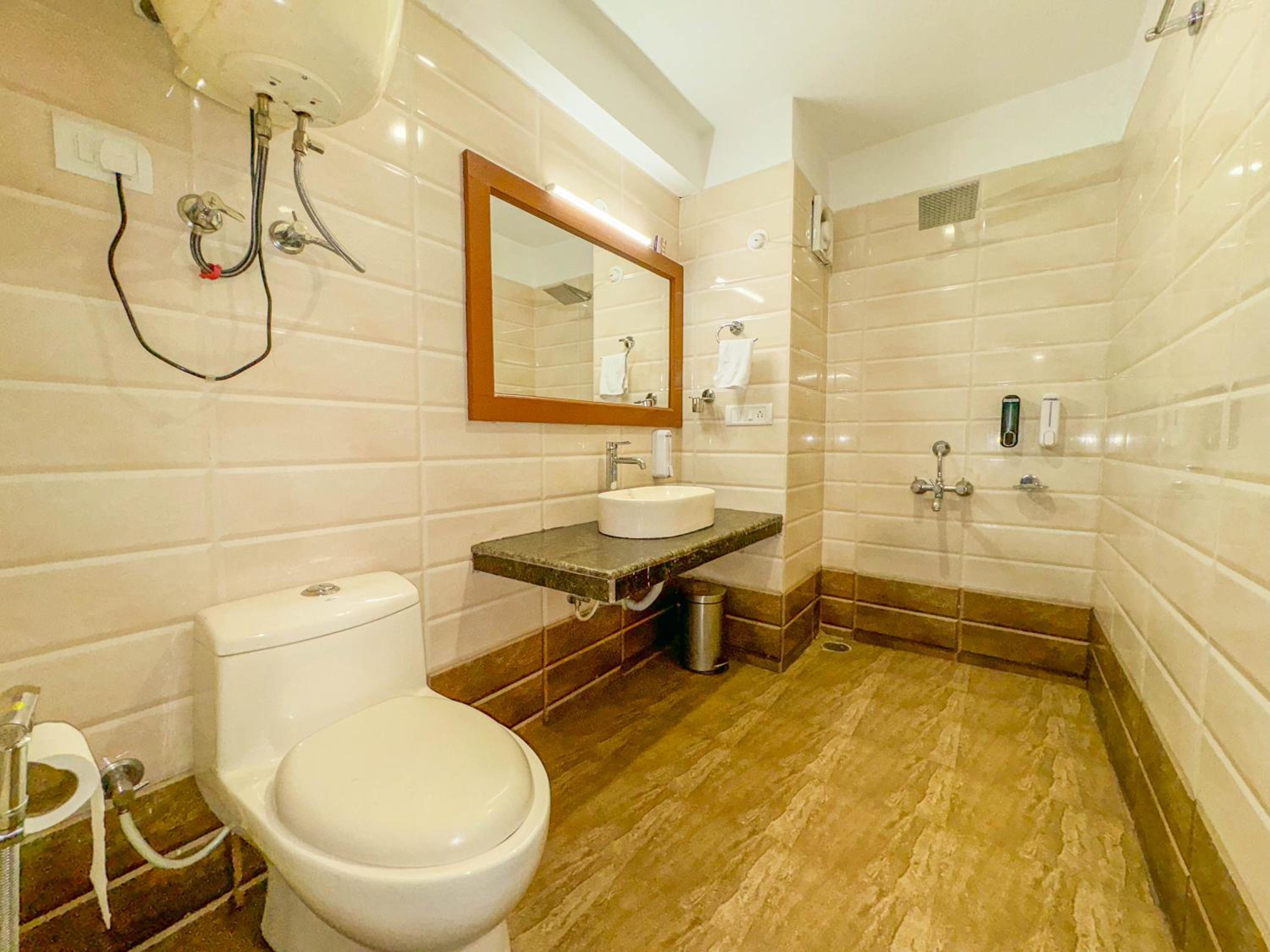Family Suite - Photo 17
