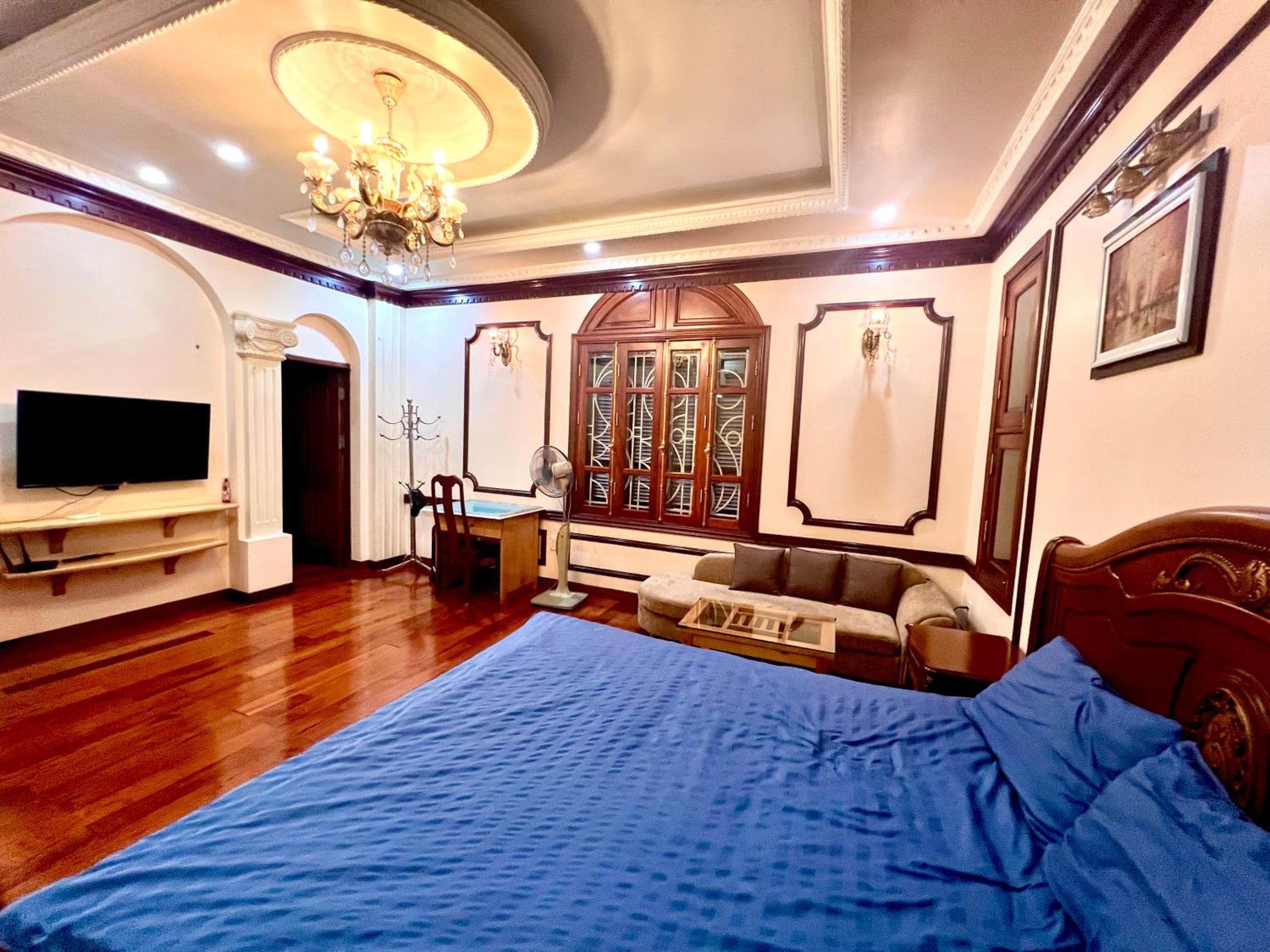 King Suite With Spa Bath photo 1
