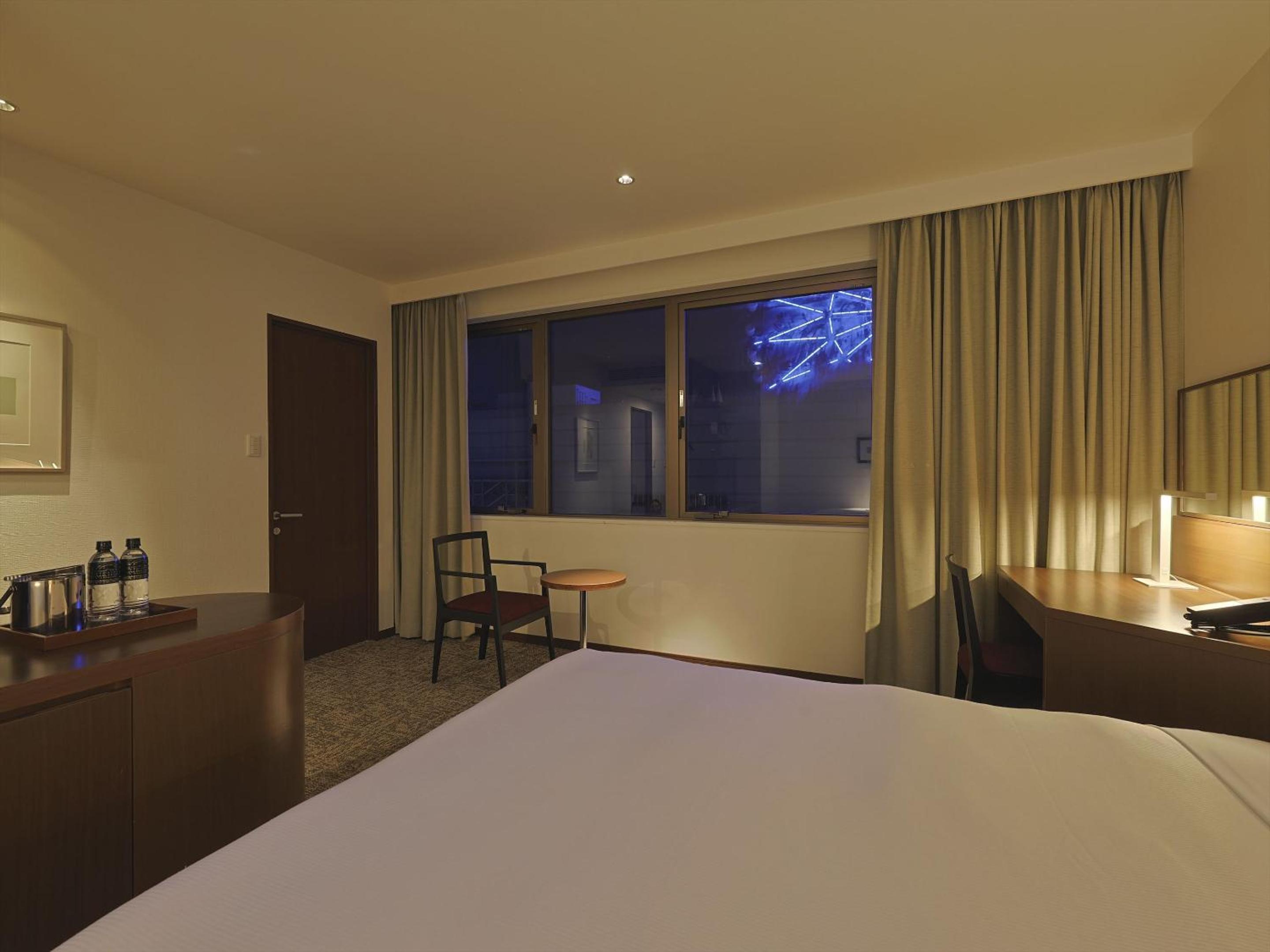 Deluxe Twin Room (1 Adult) - North Wing photo 3