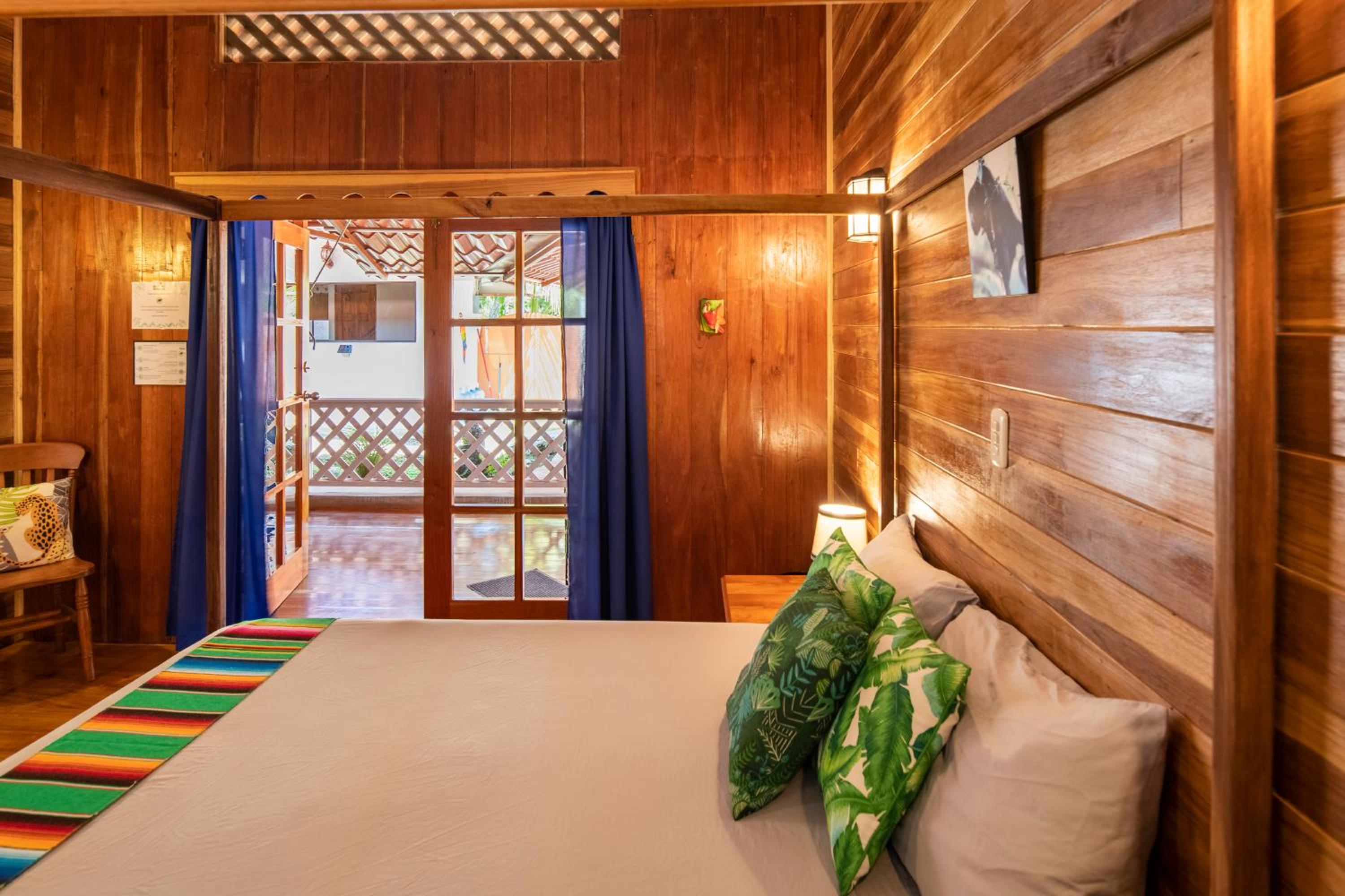Standard Double Suite