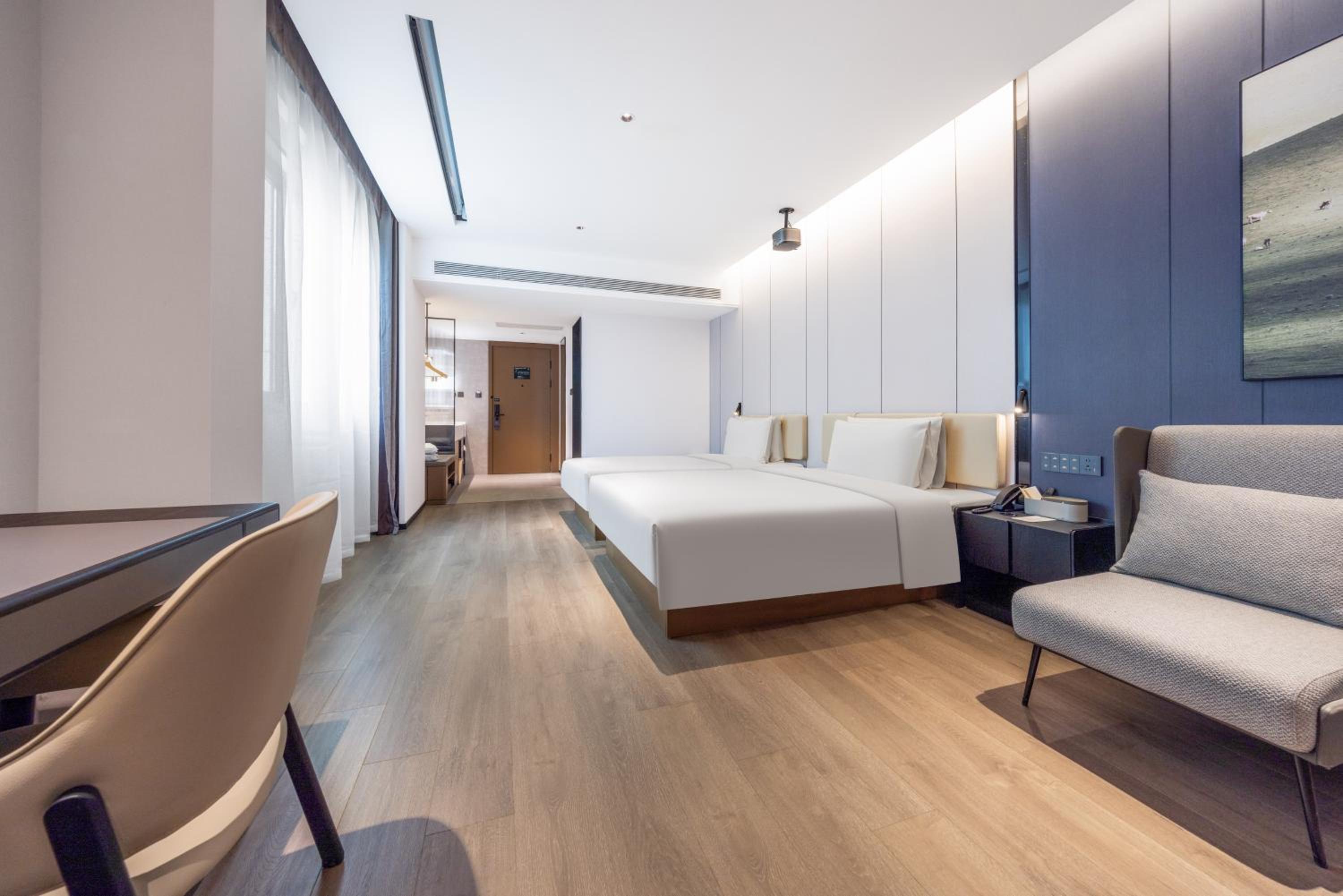 Superior Double Room with Inner Window photo 1