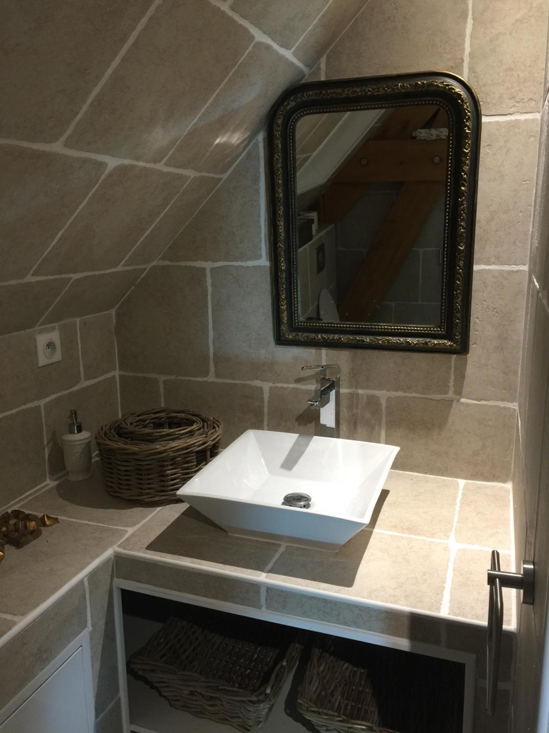 Double Room with Private External Bathroom - Photo 18