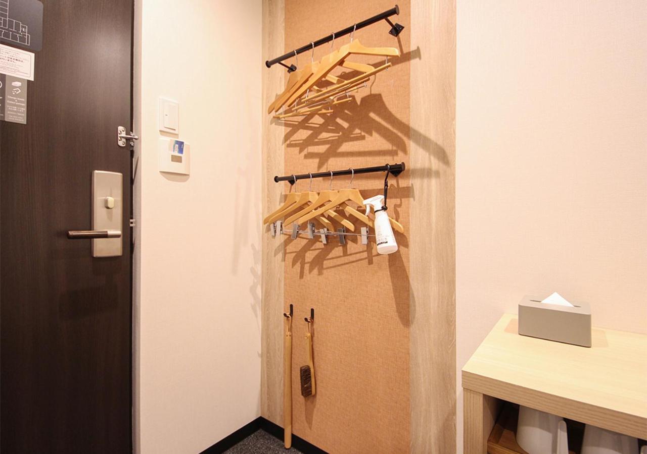 Standard Twin Room - Photo 7