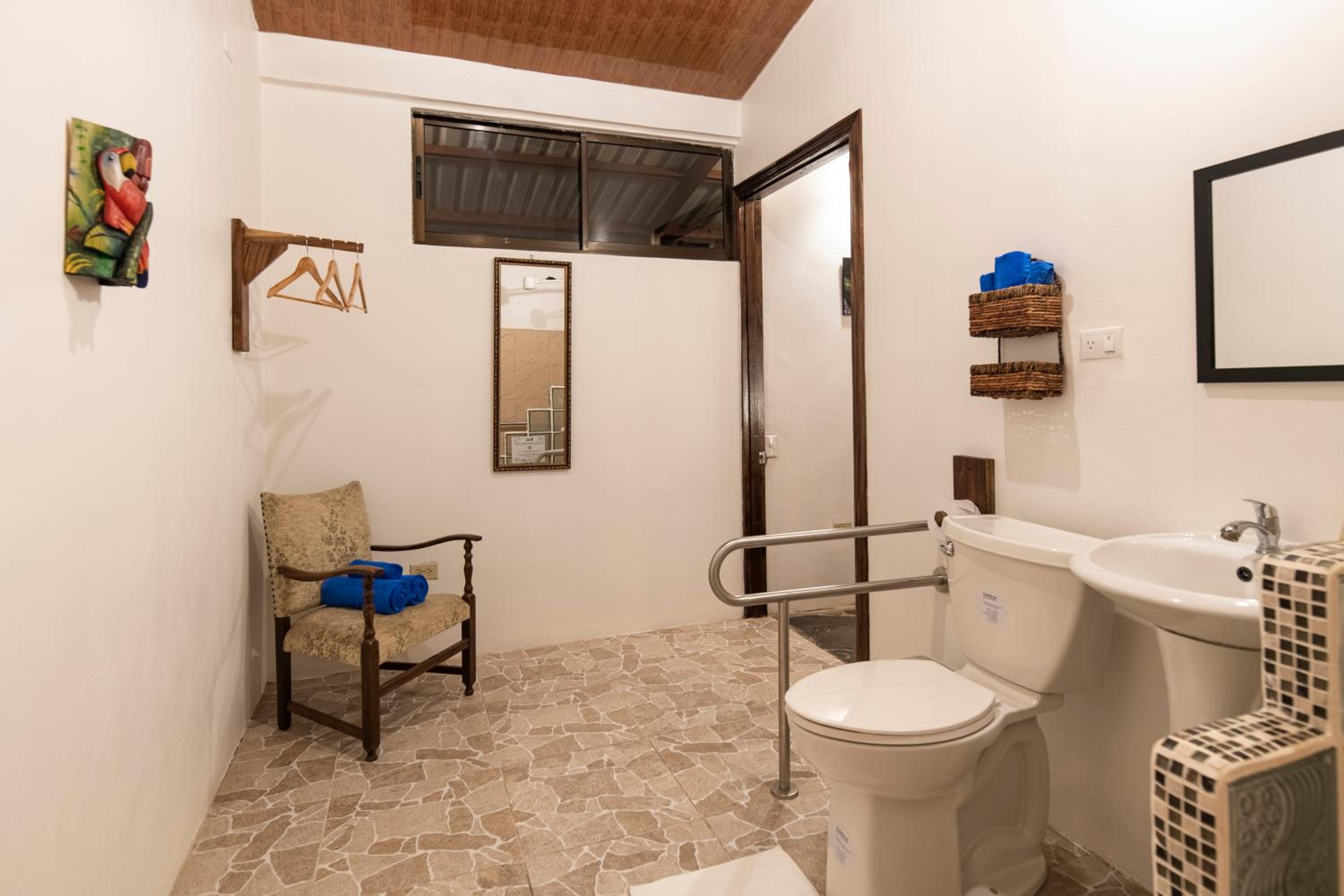 Standard Double Suite