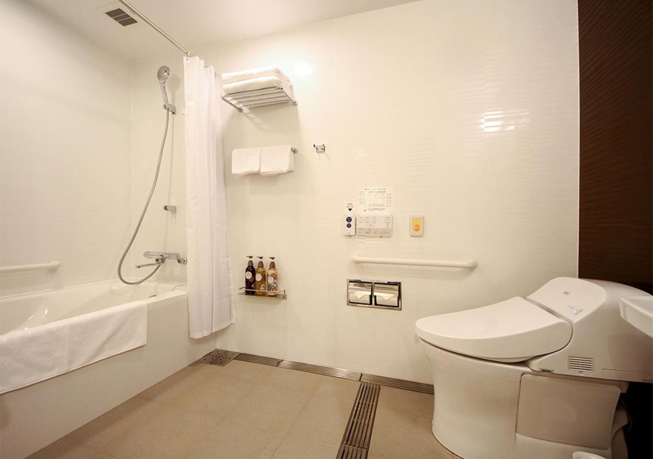 Universal Twin Room - Photo 7