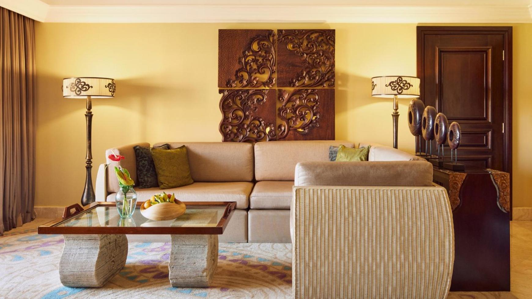 Ocean View Suite - Photo 2