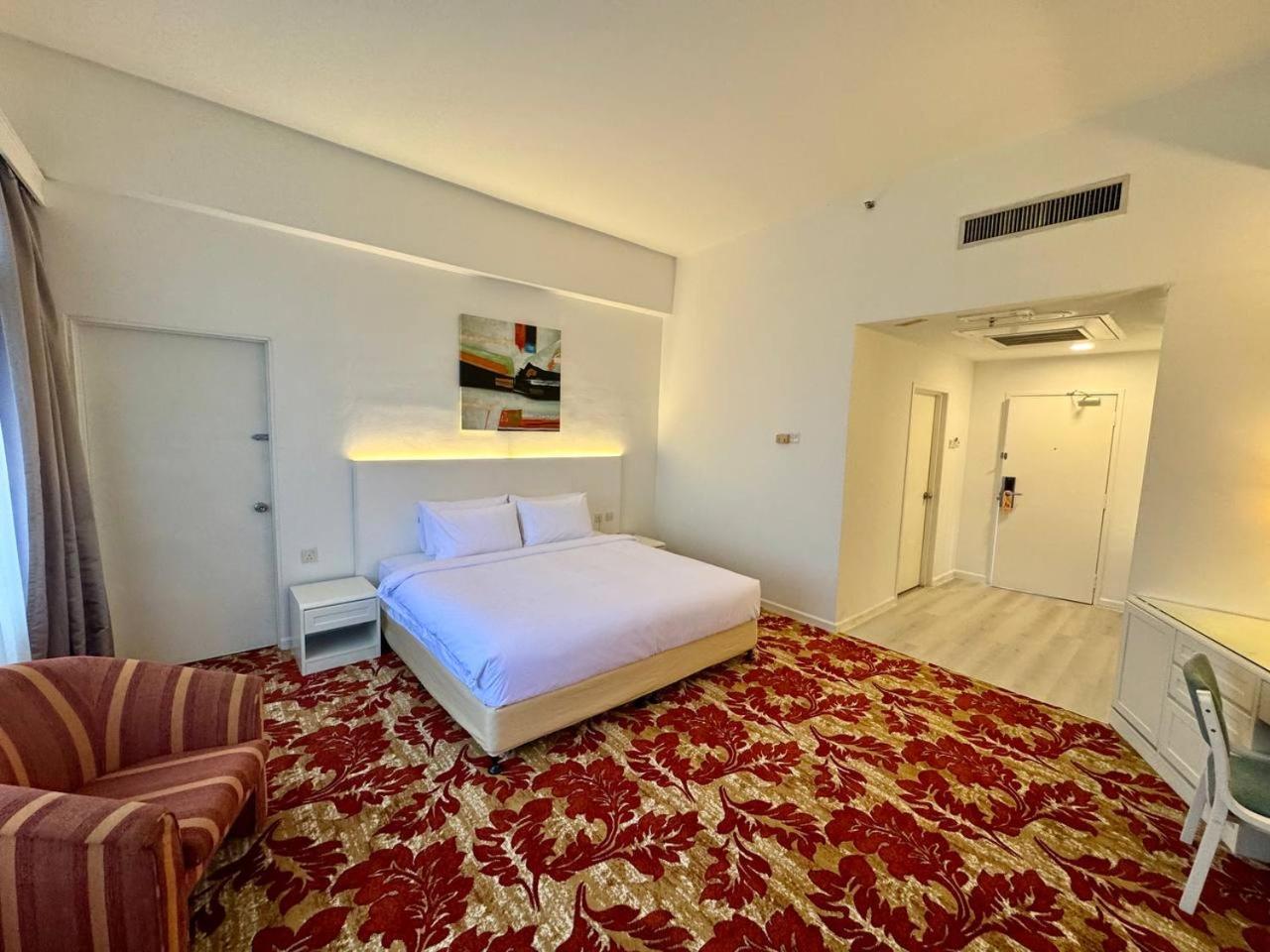 Junior Suite - Photo 1